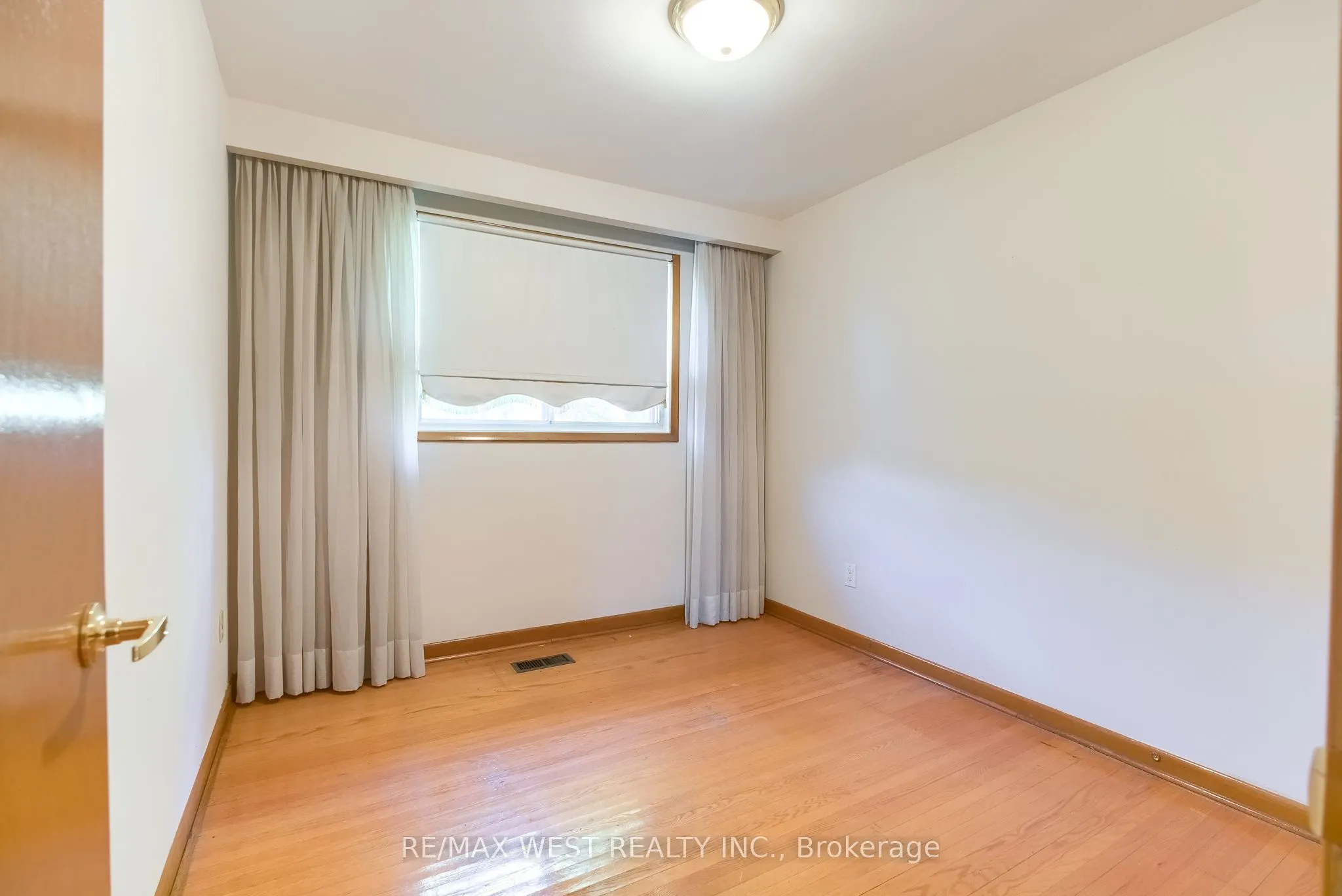 8 Carswell Place