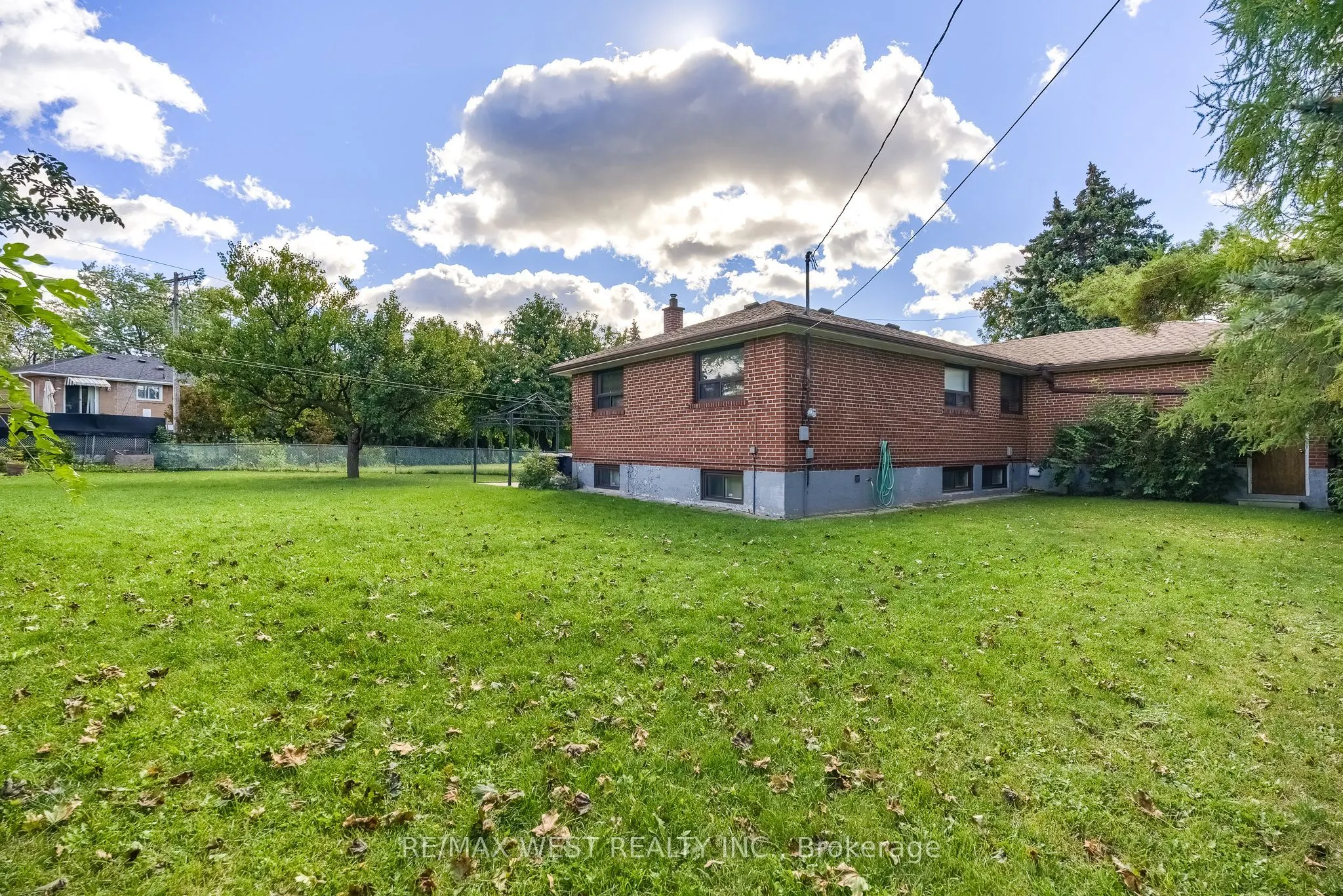 8 Carswell Place