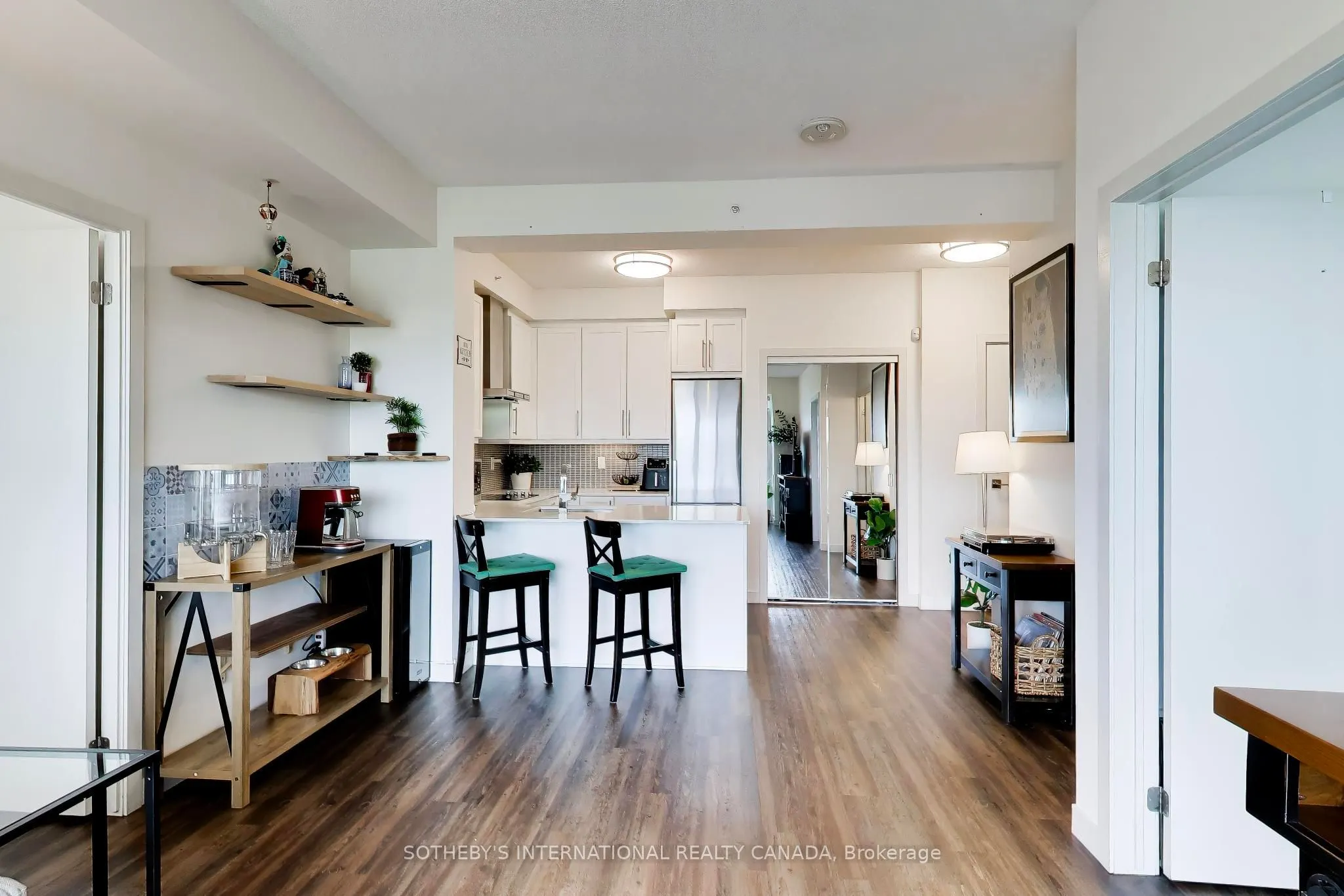 2081 Fairview Street #1009