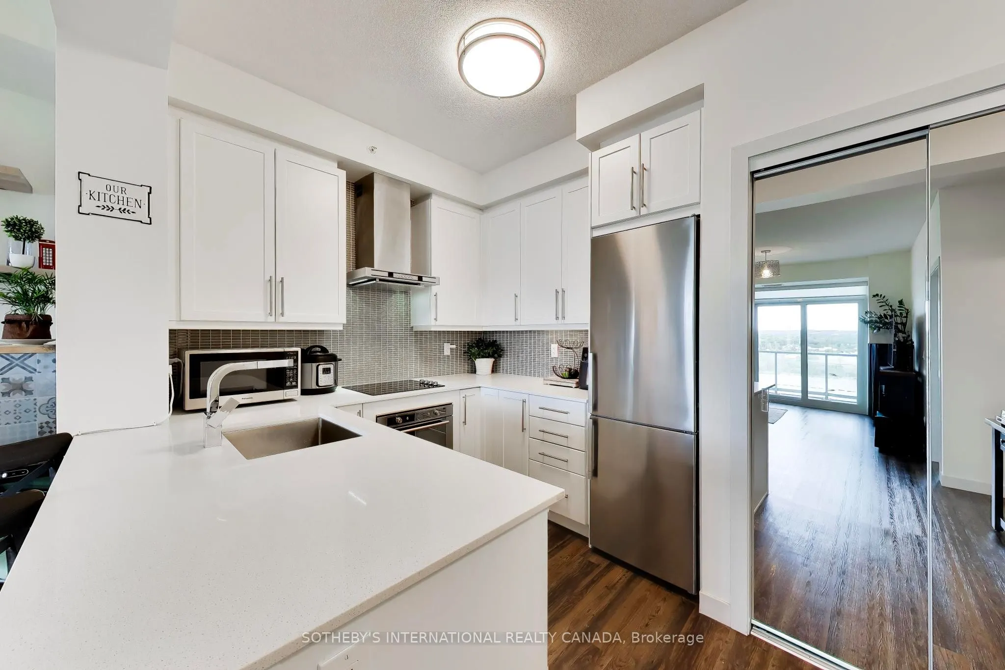2081 Fairview Street #1009