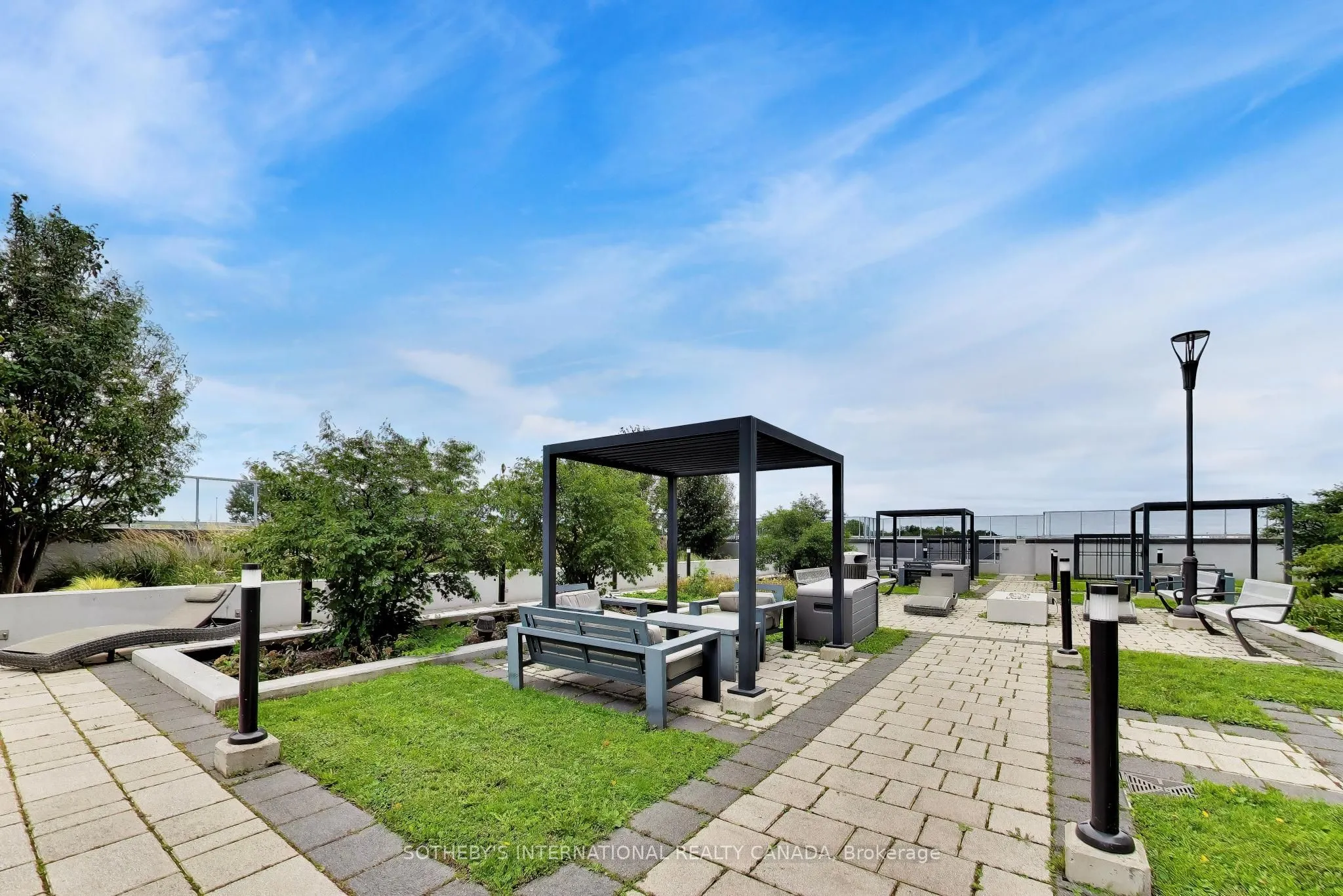 2081 Fairview Street #1009