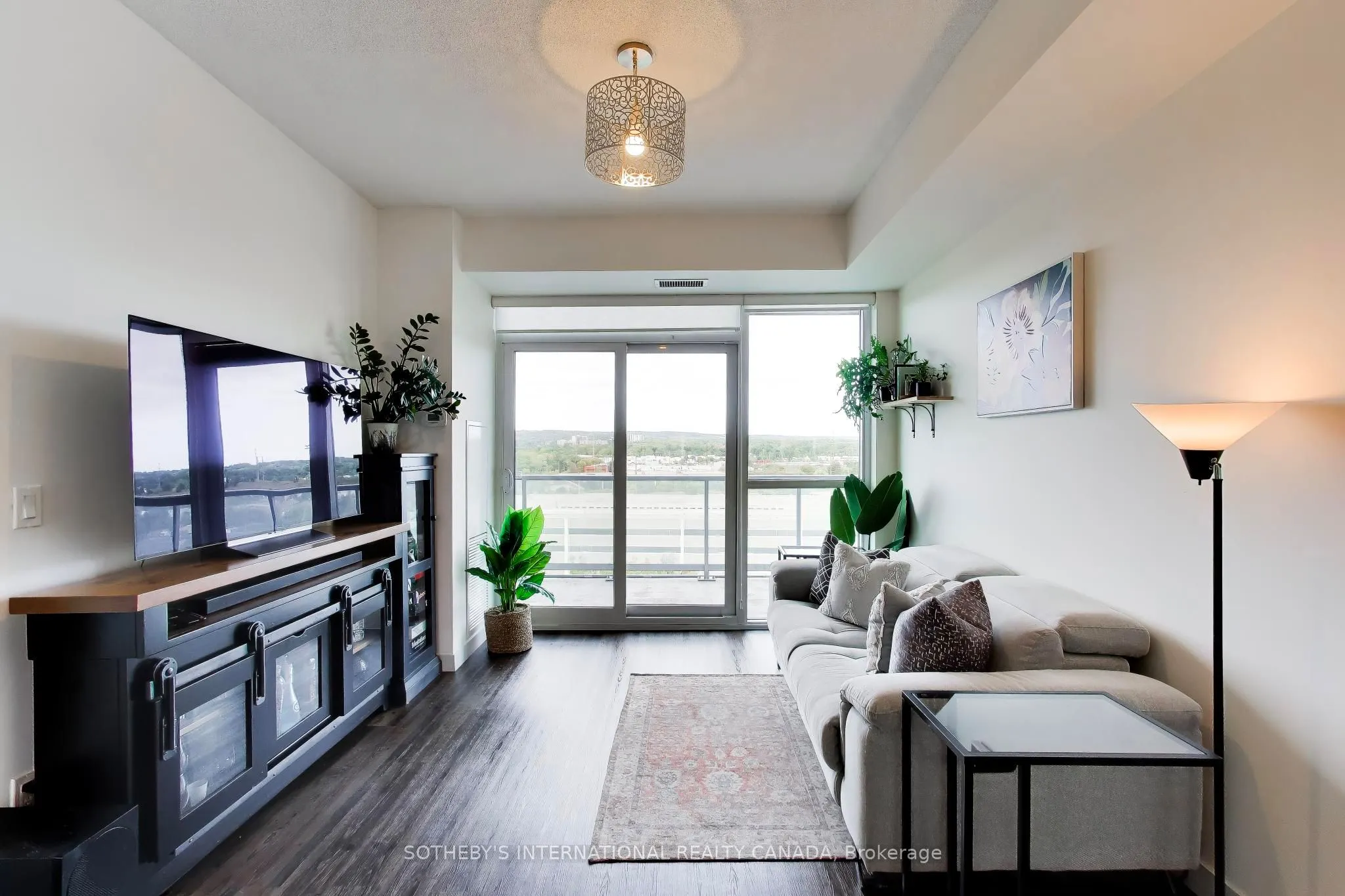 2081 Fairview Street #1009