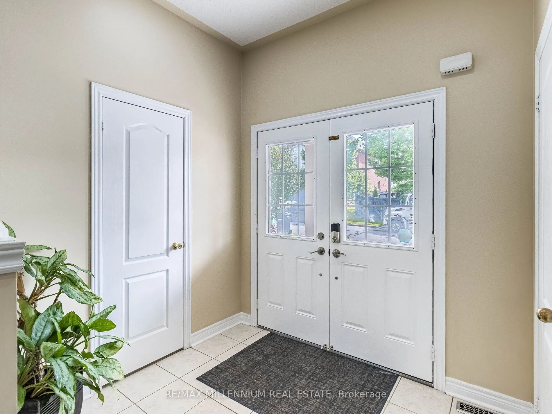172 Pefferlaw Circle