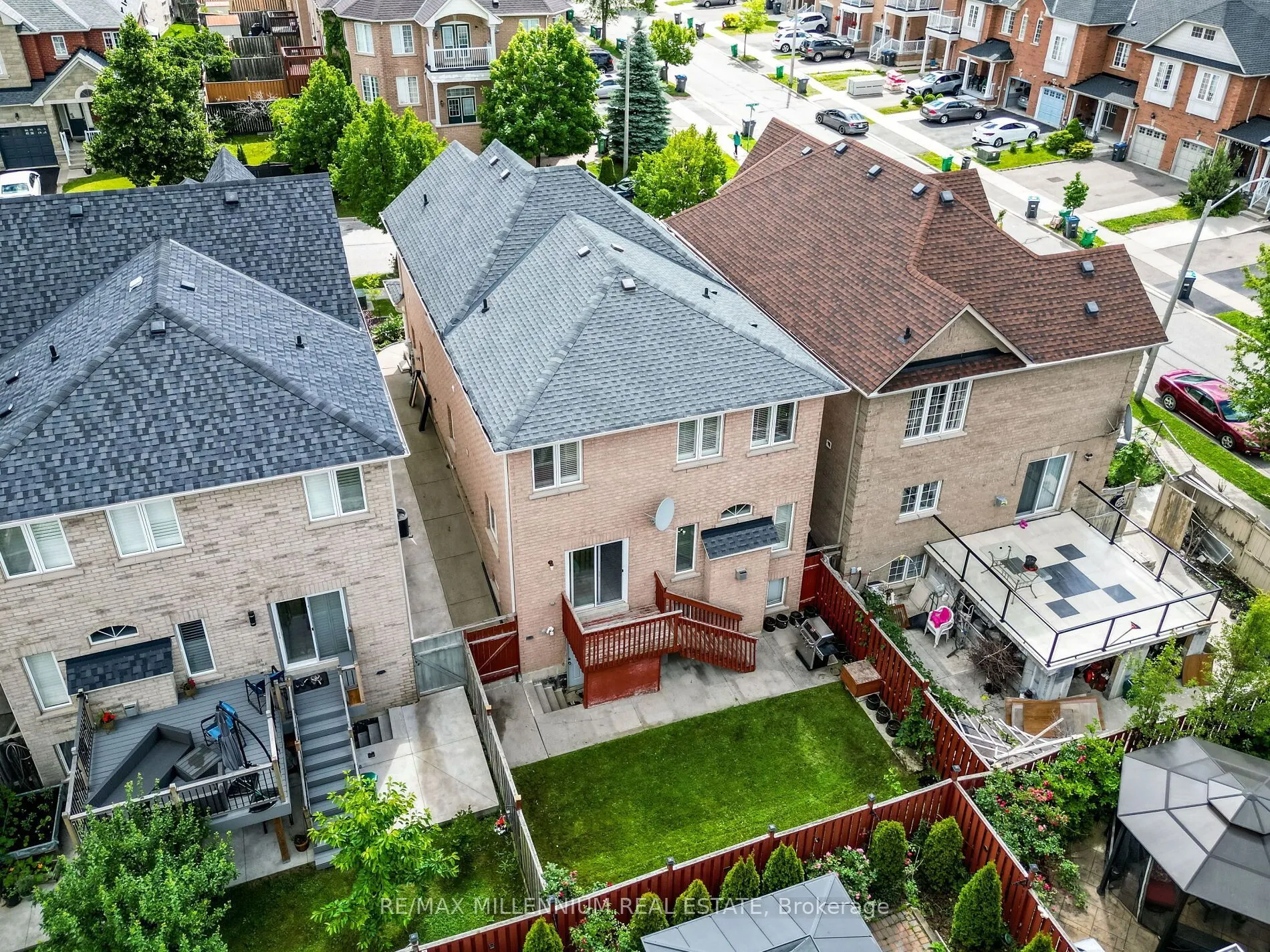 172 Pefferlaw Circle