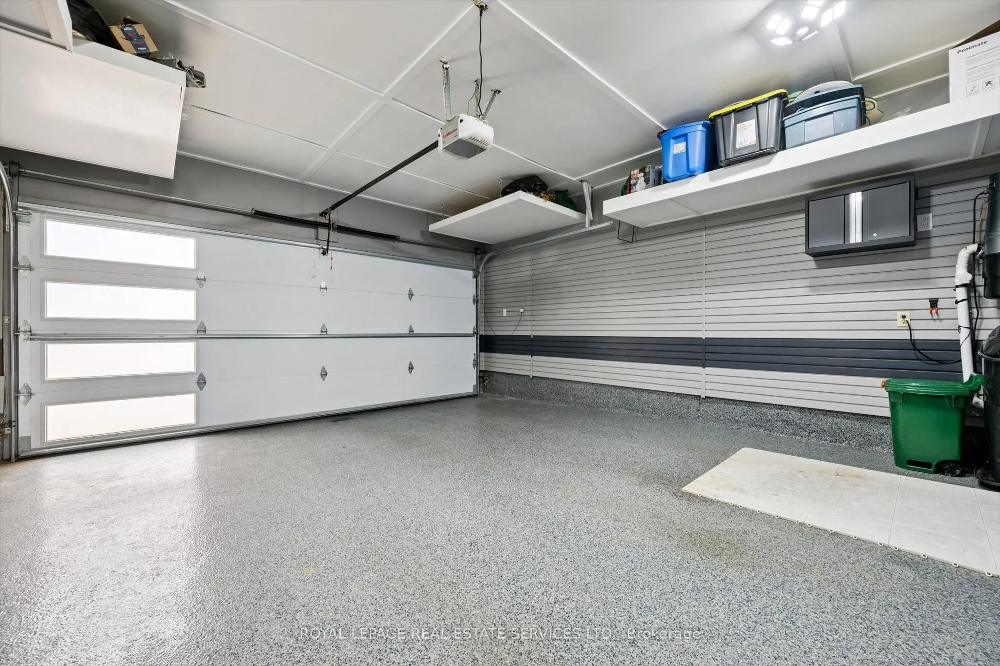 360 River Oaks Boulevard W