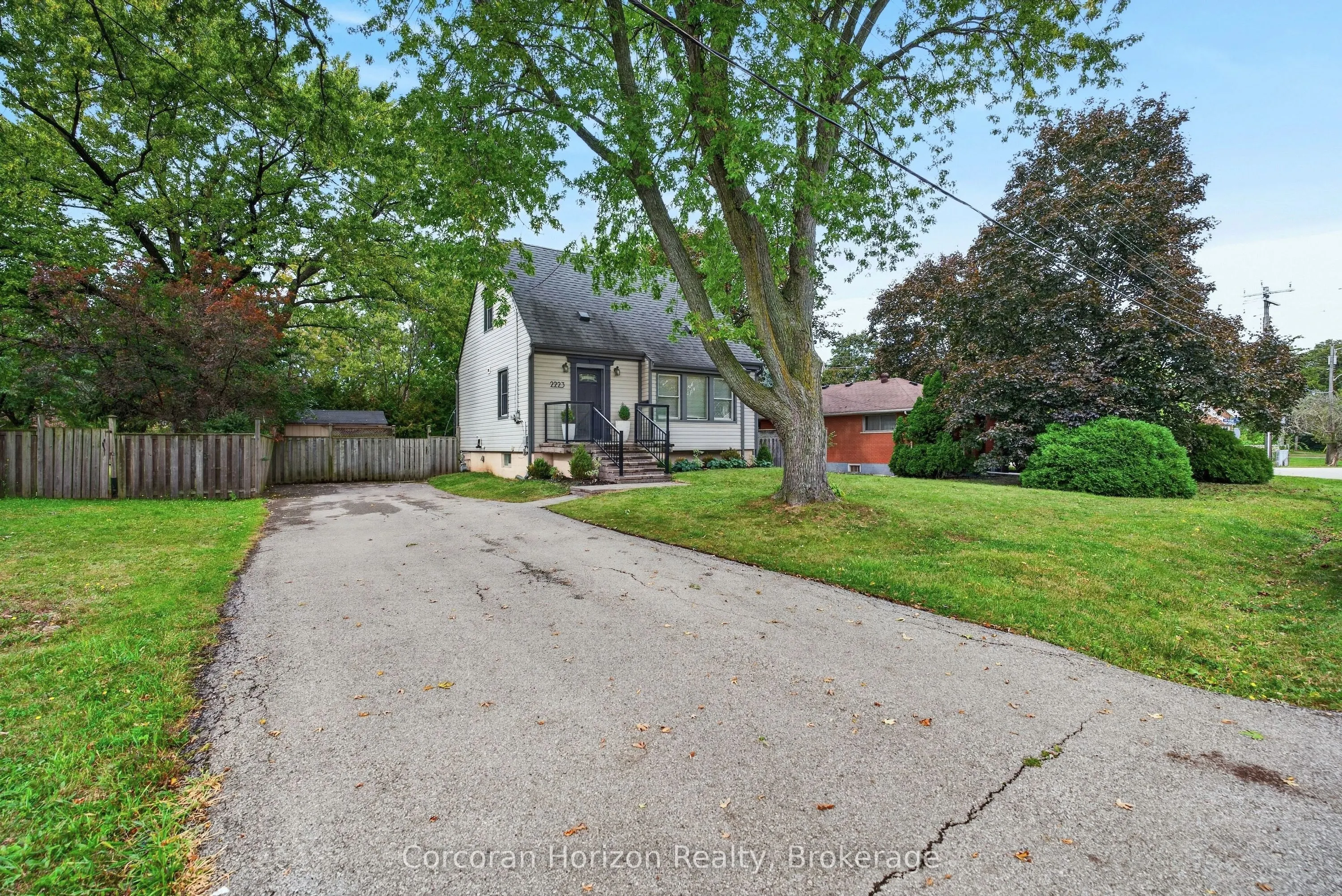 2223 Glenwood School Drive