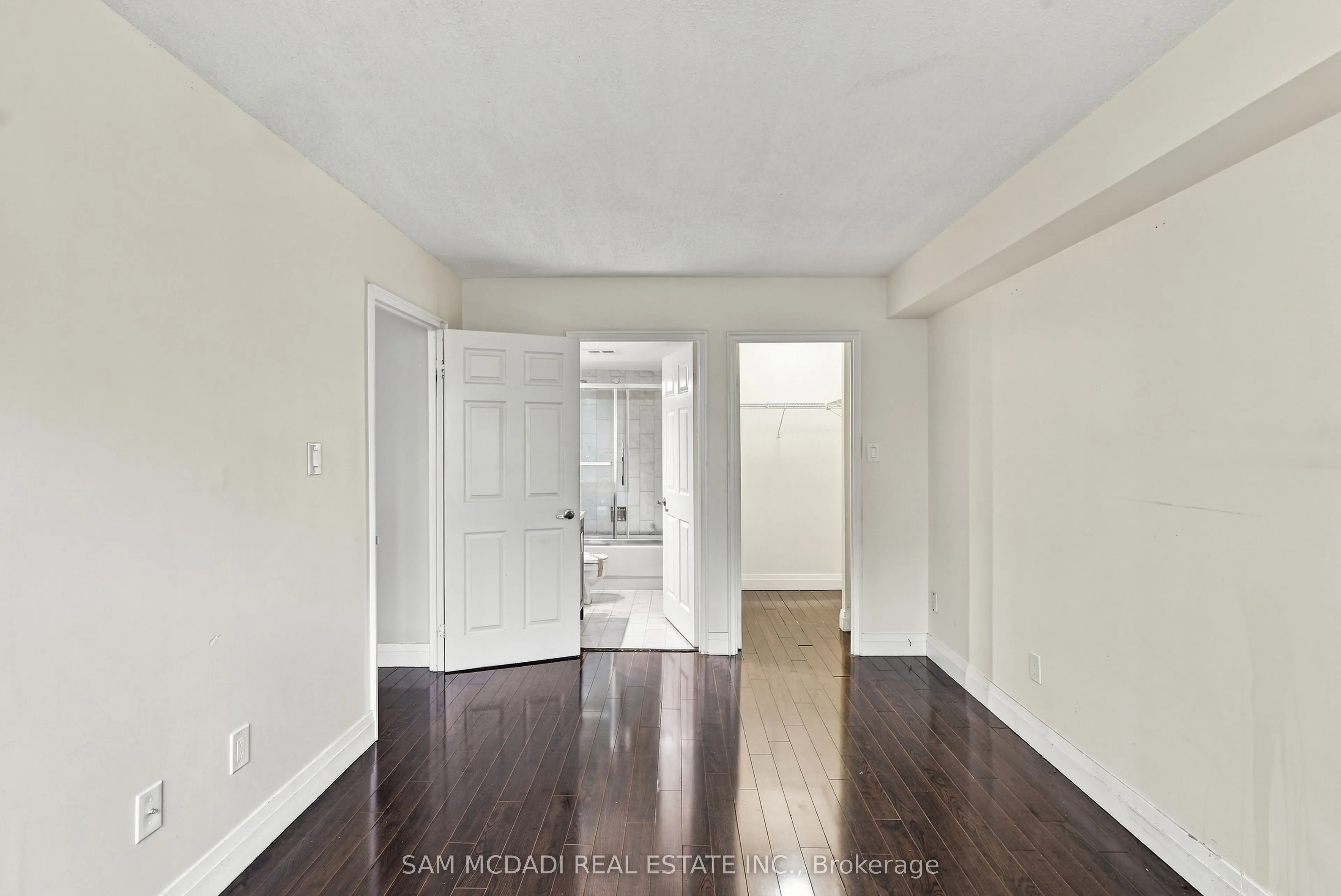 265 Enfield Place #903