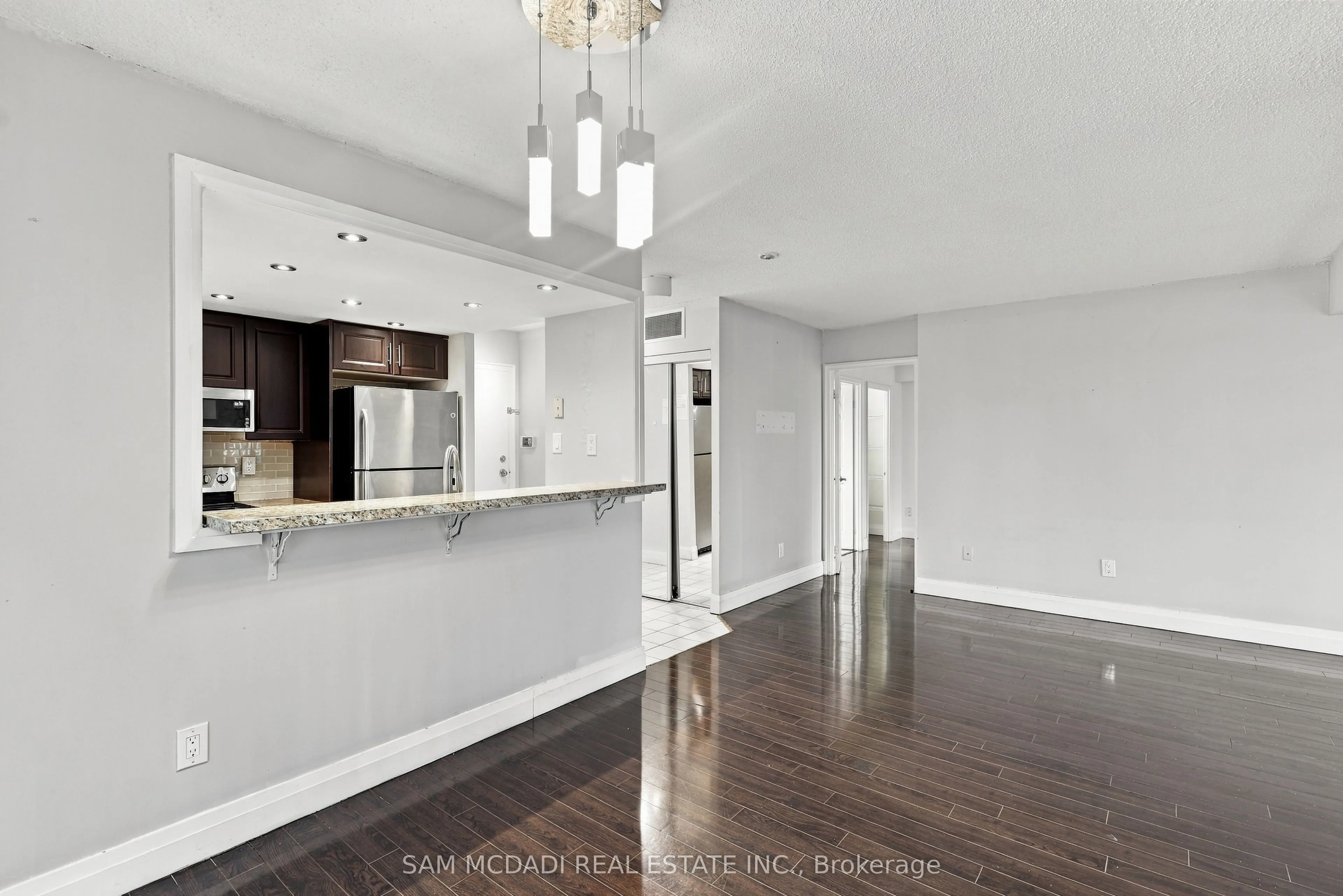 265 Enfield Place #903