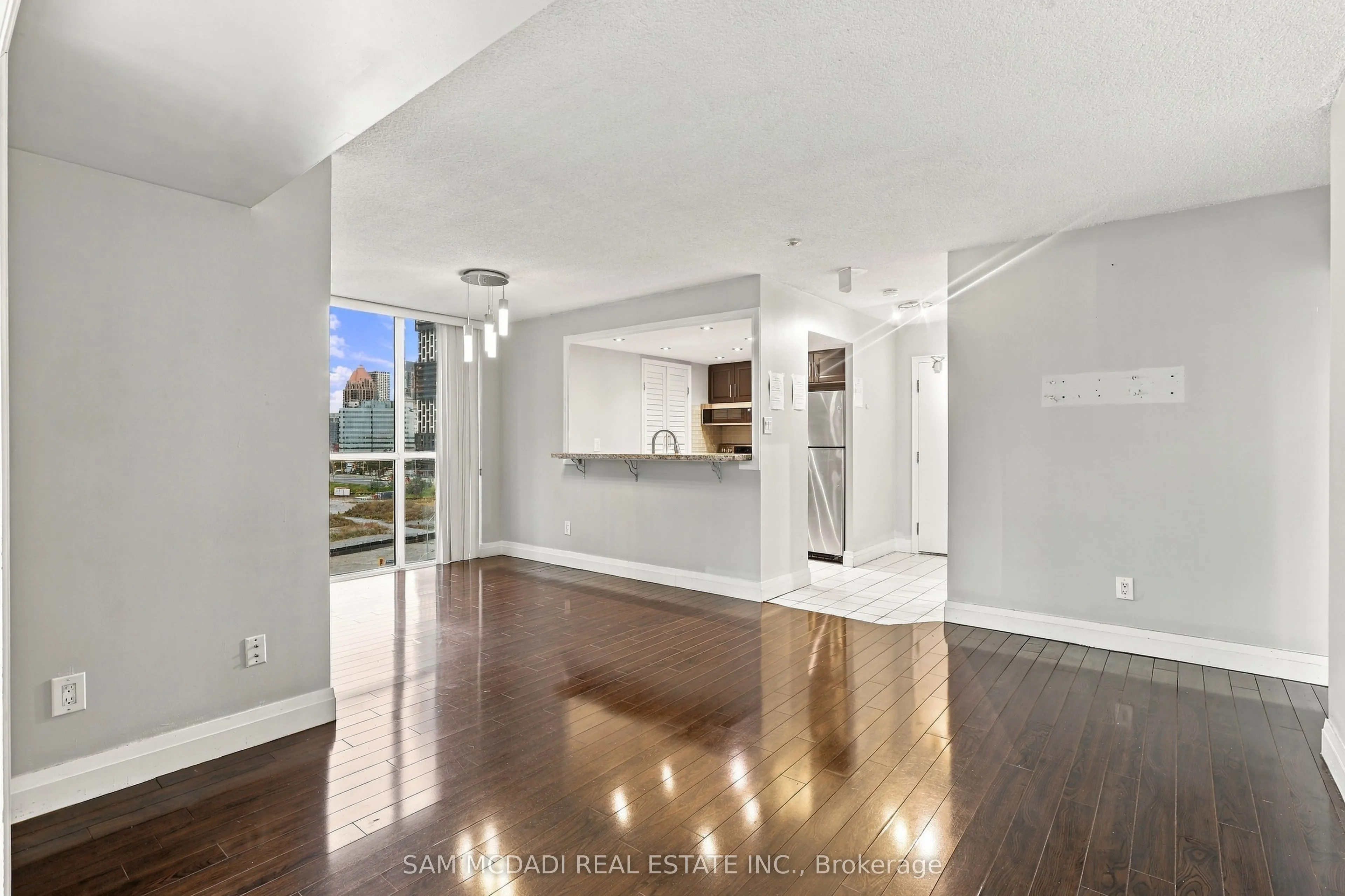 265 Enfield Place #903