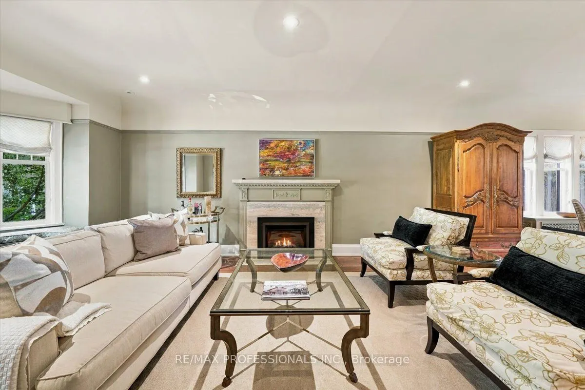 17 King Georges Road