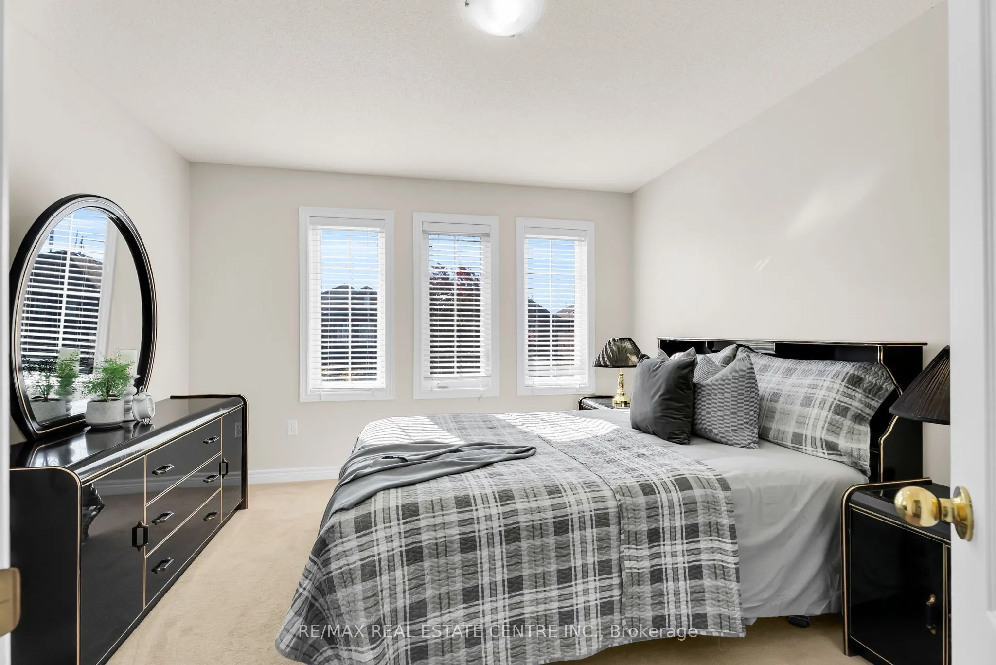 43 Delphinium Way