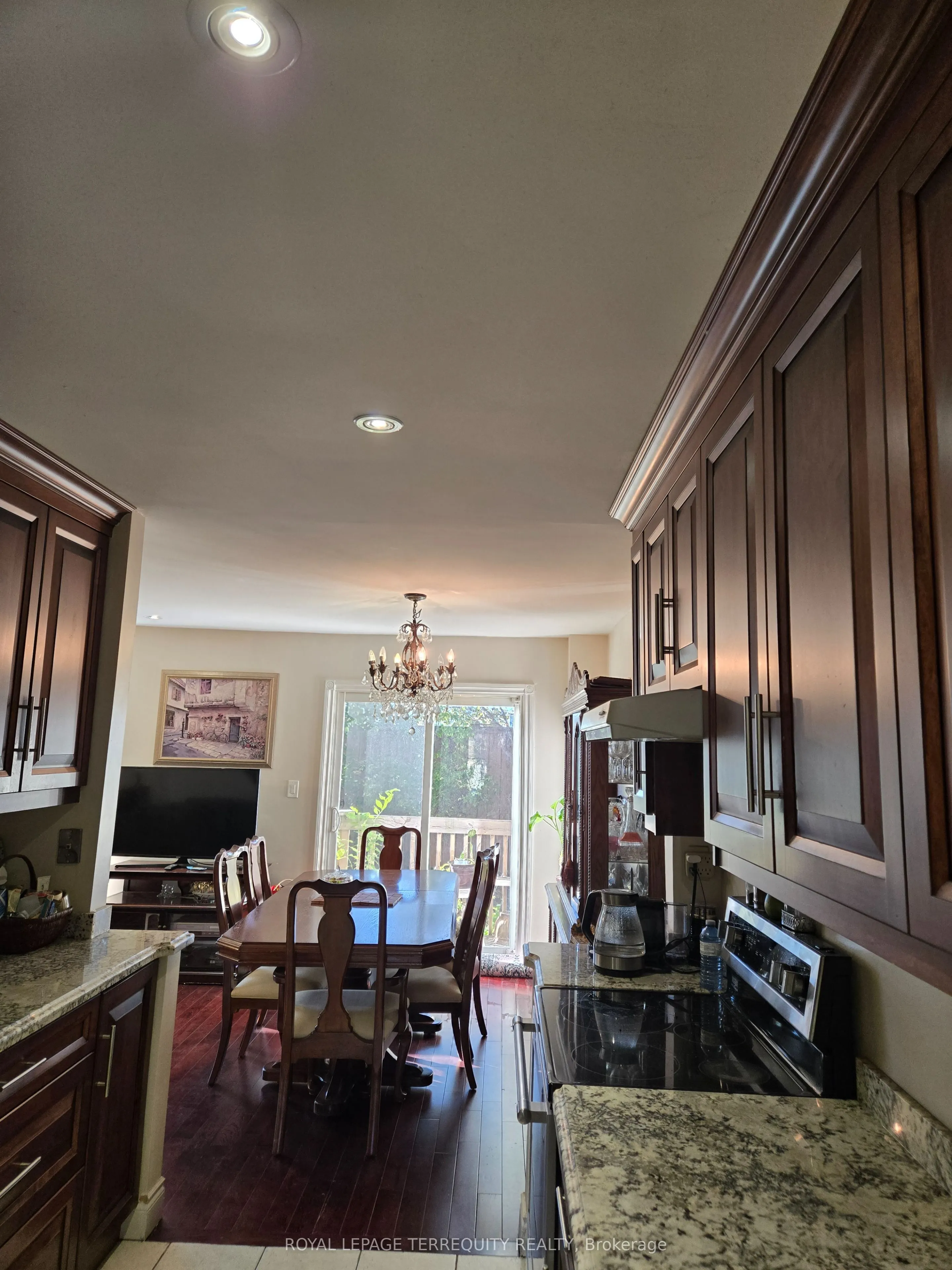 4635 Regents Terrace #34