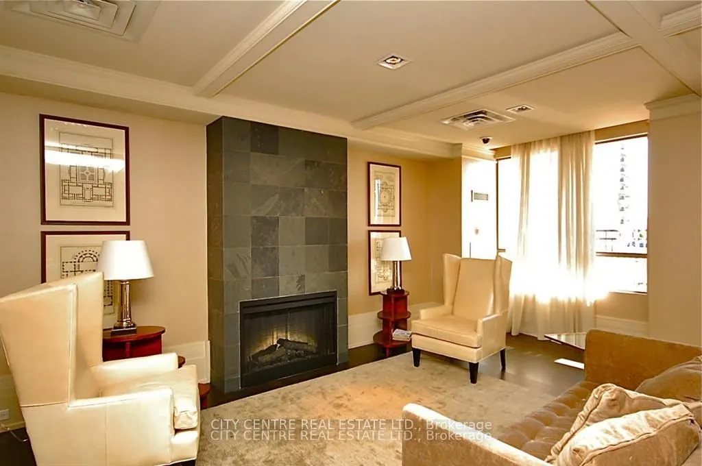 388 Prince Of Wales Drive #709