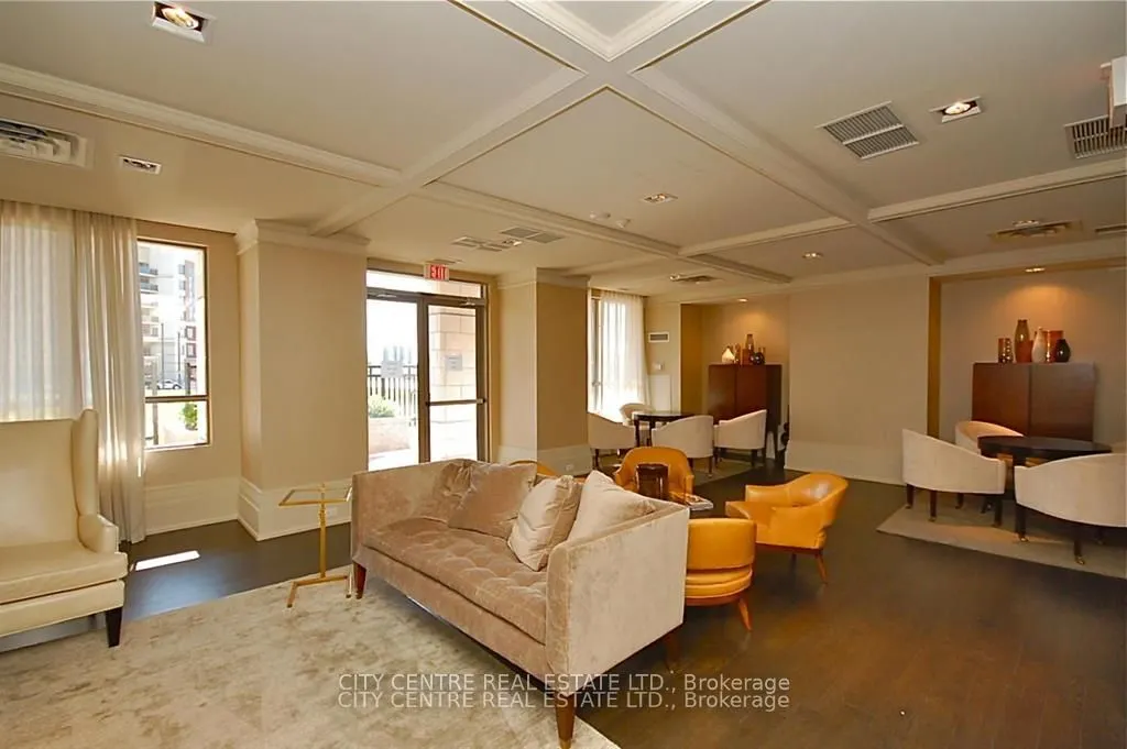 388 Prince Of Wales Drive #709