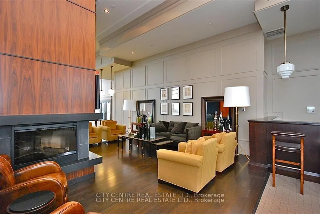 388 Prince Of Wales Drive #709