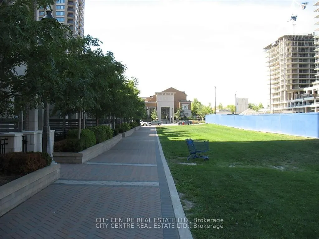 388 Prince Of Wales Drive #709