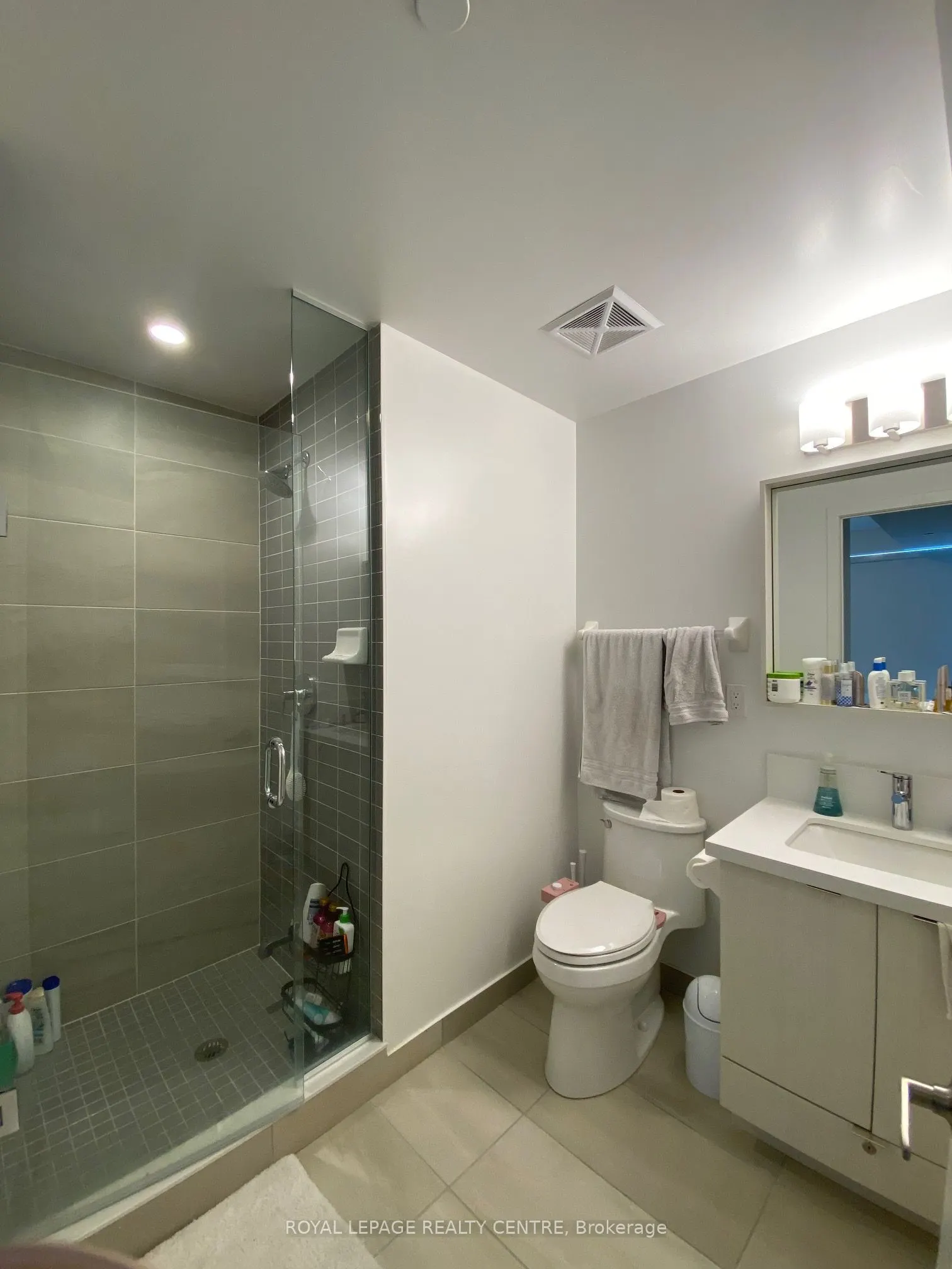 4699 Glen Erin Drive #406