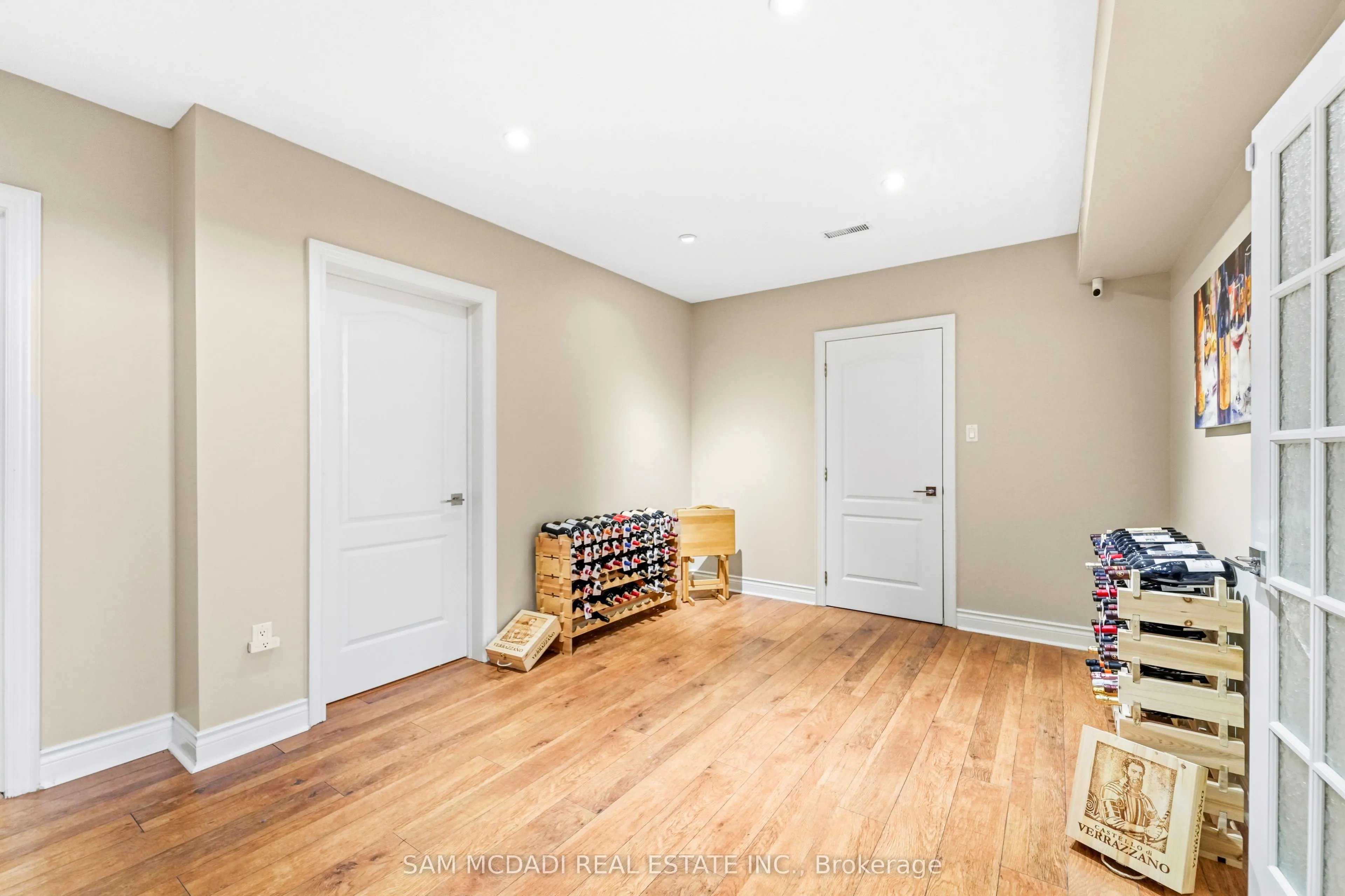 527 Meadow Wood Road