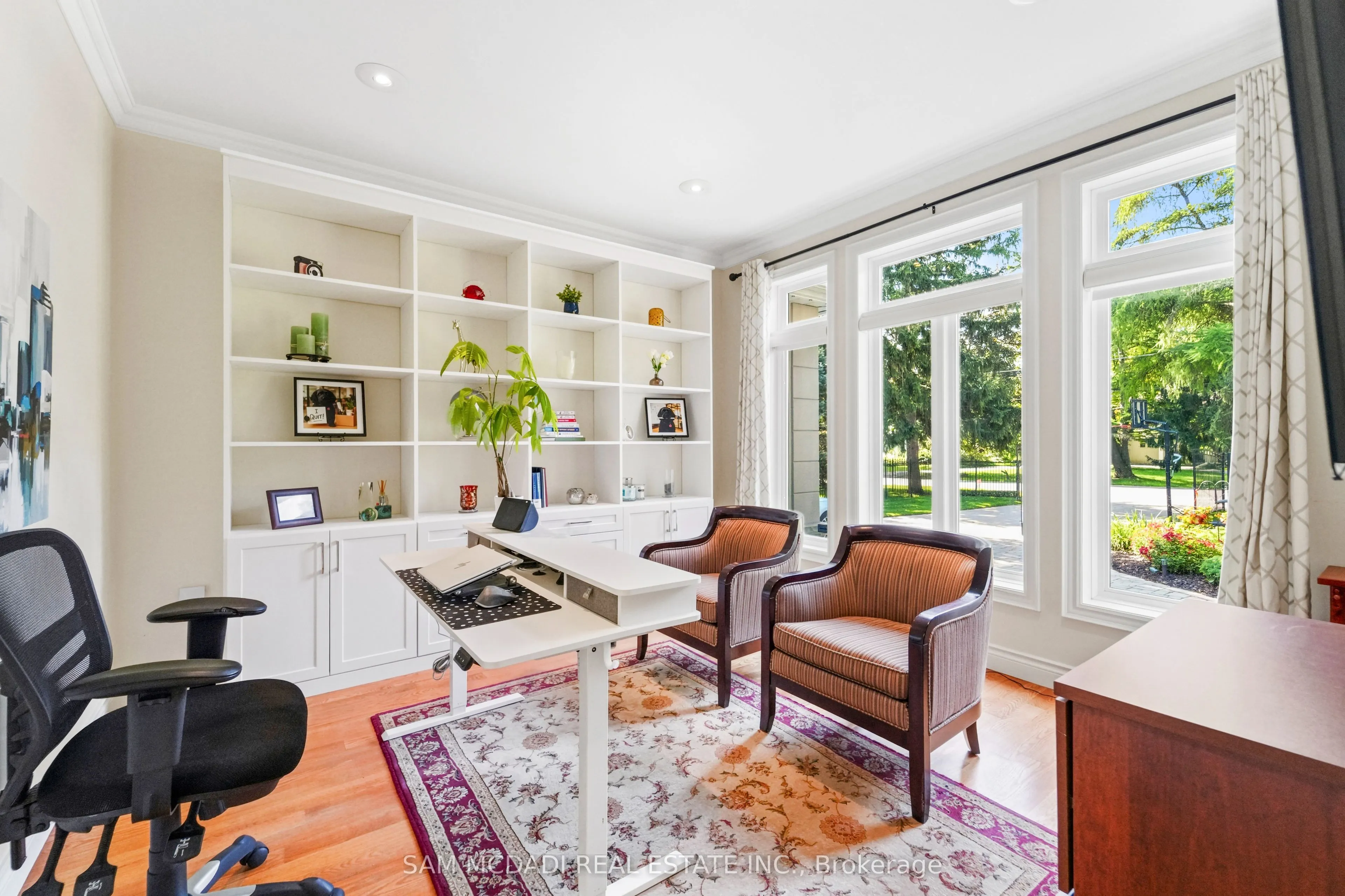 527 Meadow Wood Road