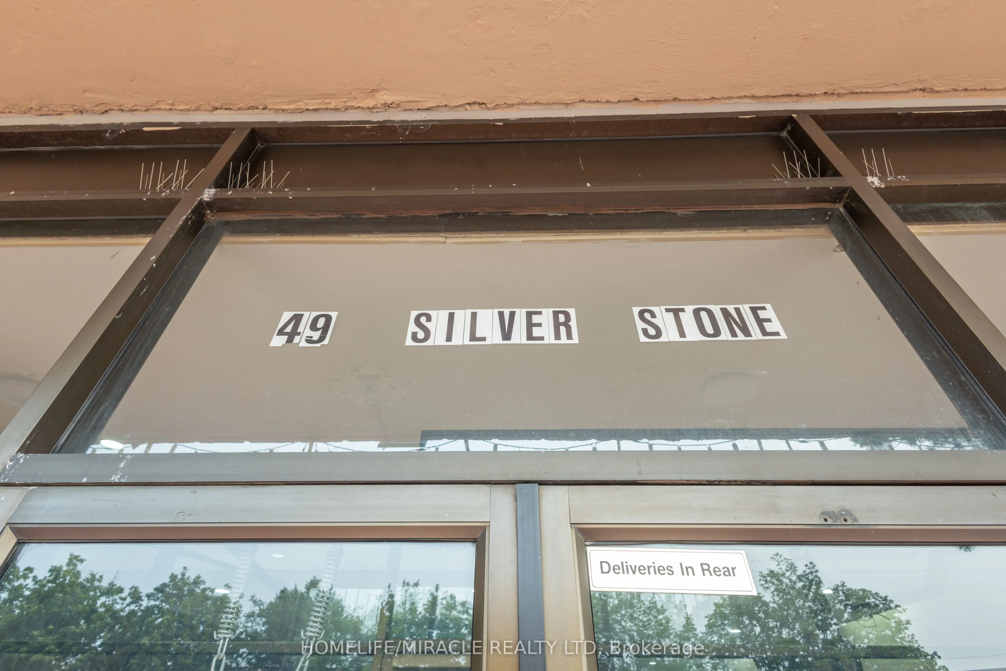 49 Silverstone Drive #1007