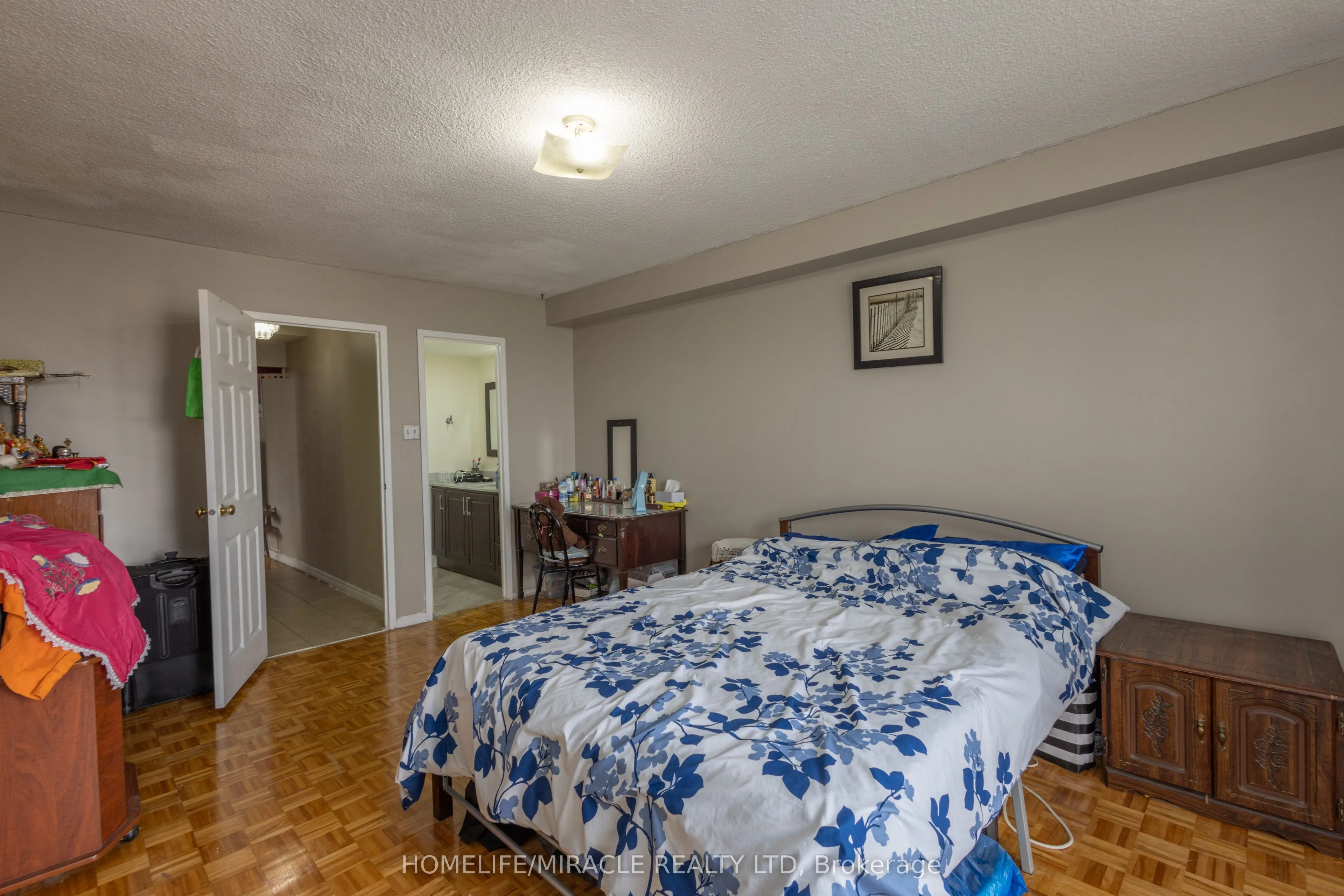 49 Silverstone Drive #1007