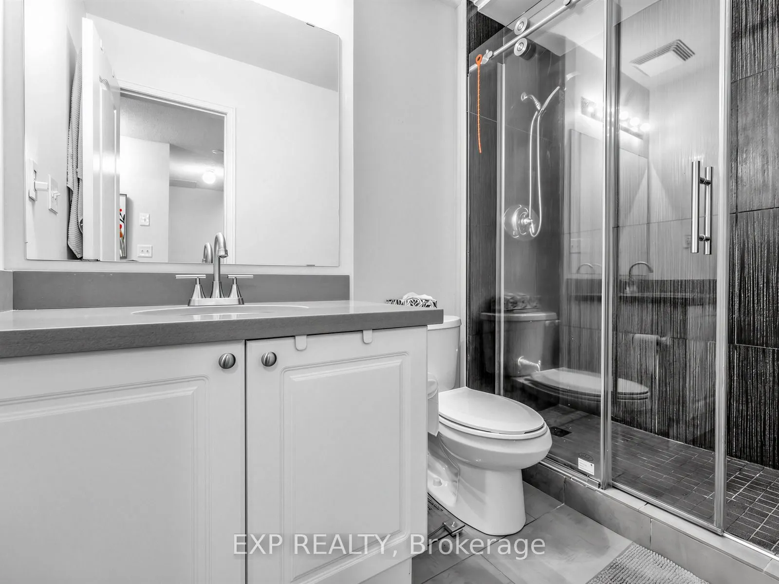 615 Shoreline Drive #16