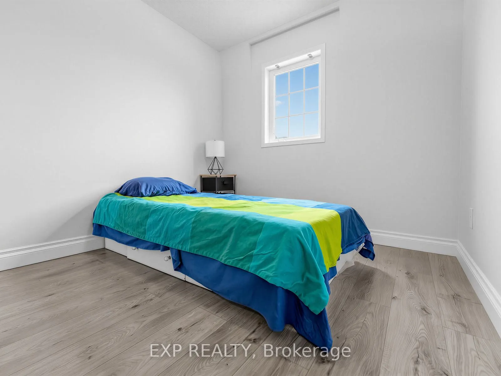 615 Shoreline Drive #16