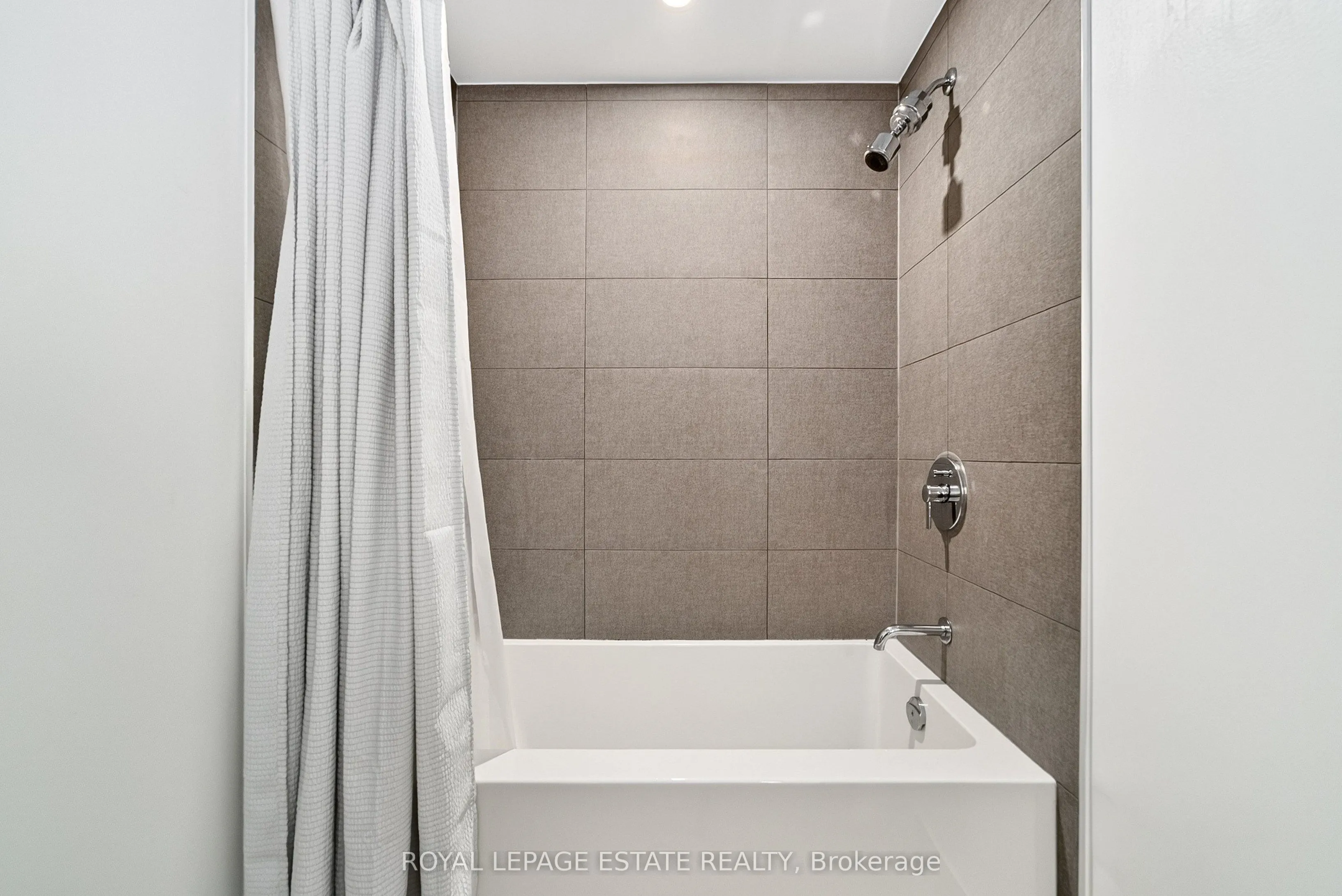 270 Dufferin Street #626