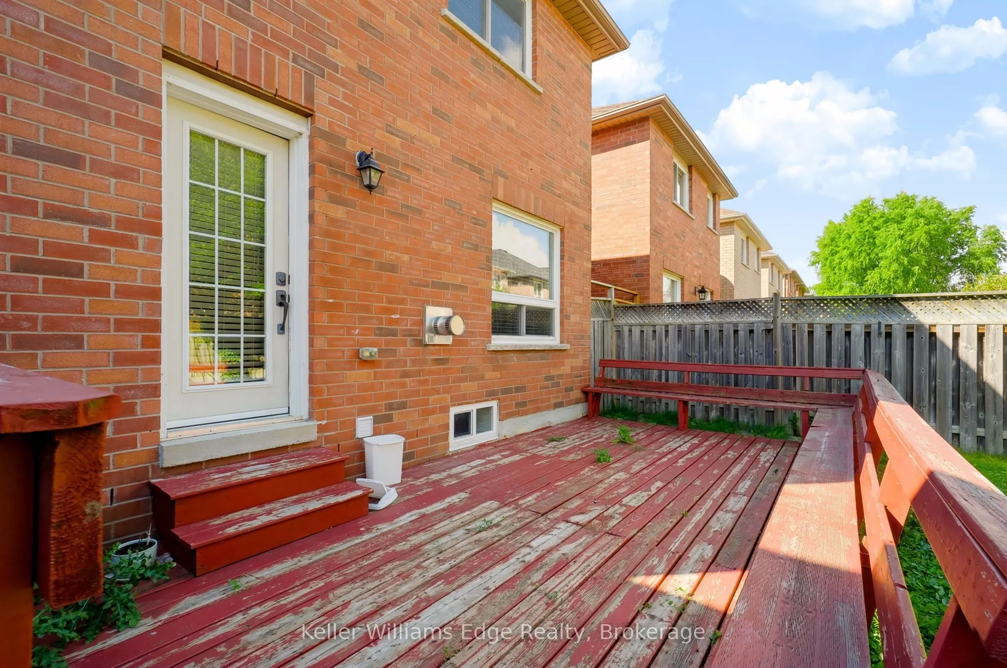 5549 Katy Gate