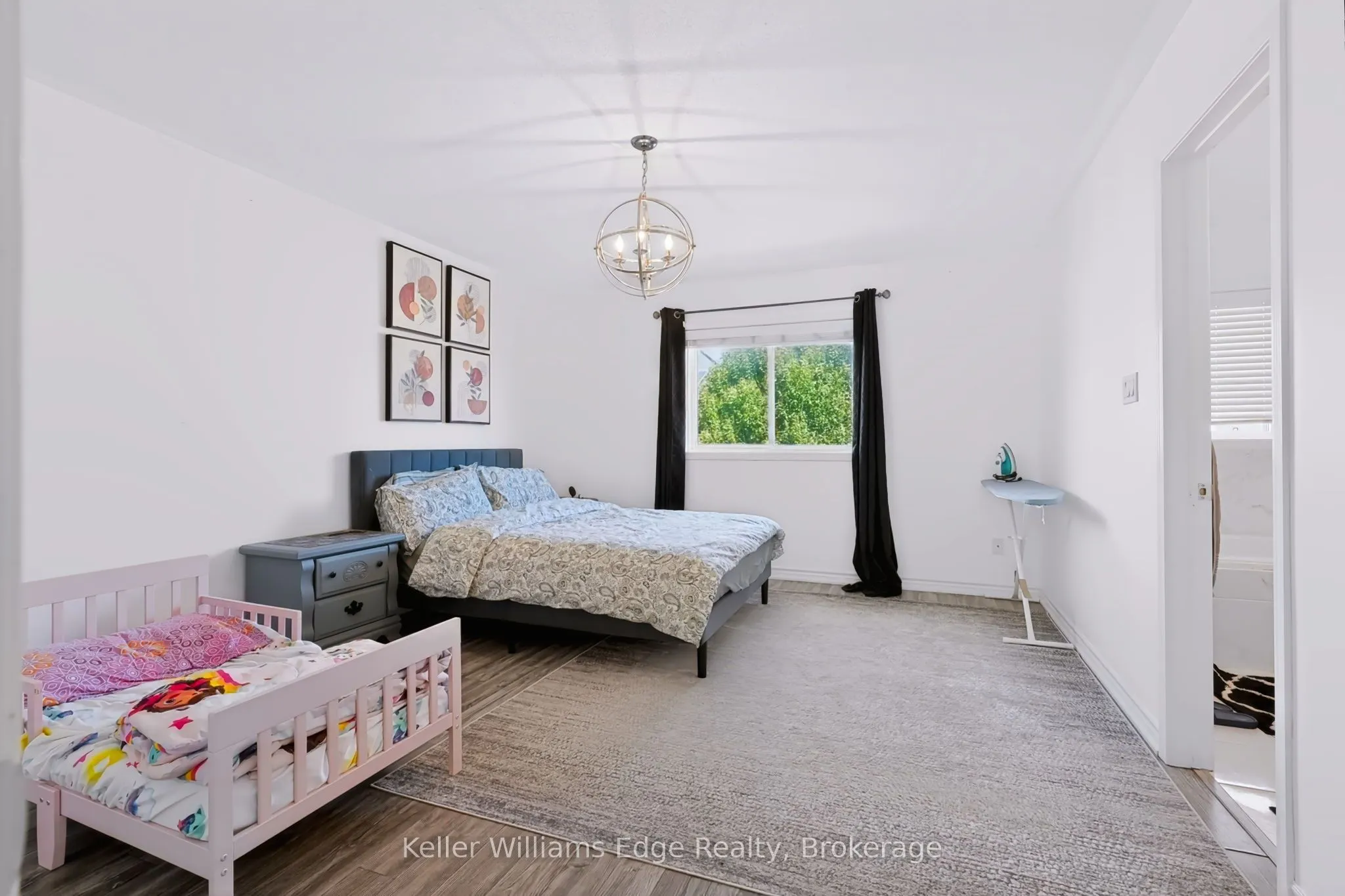 5549 Katy Gate