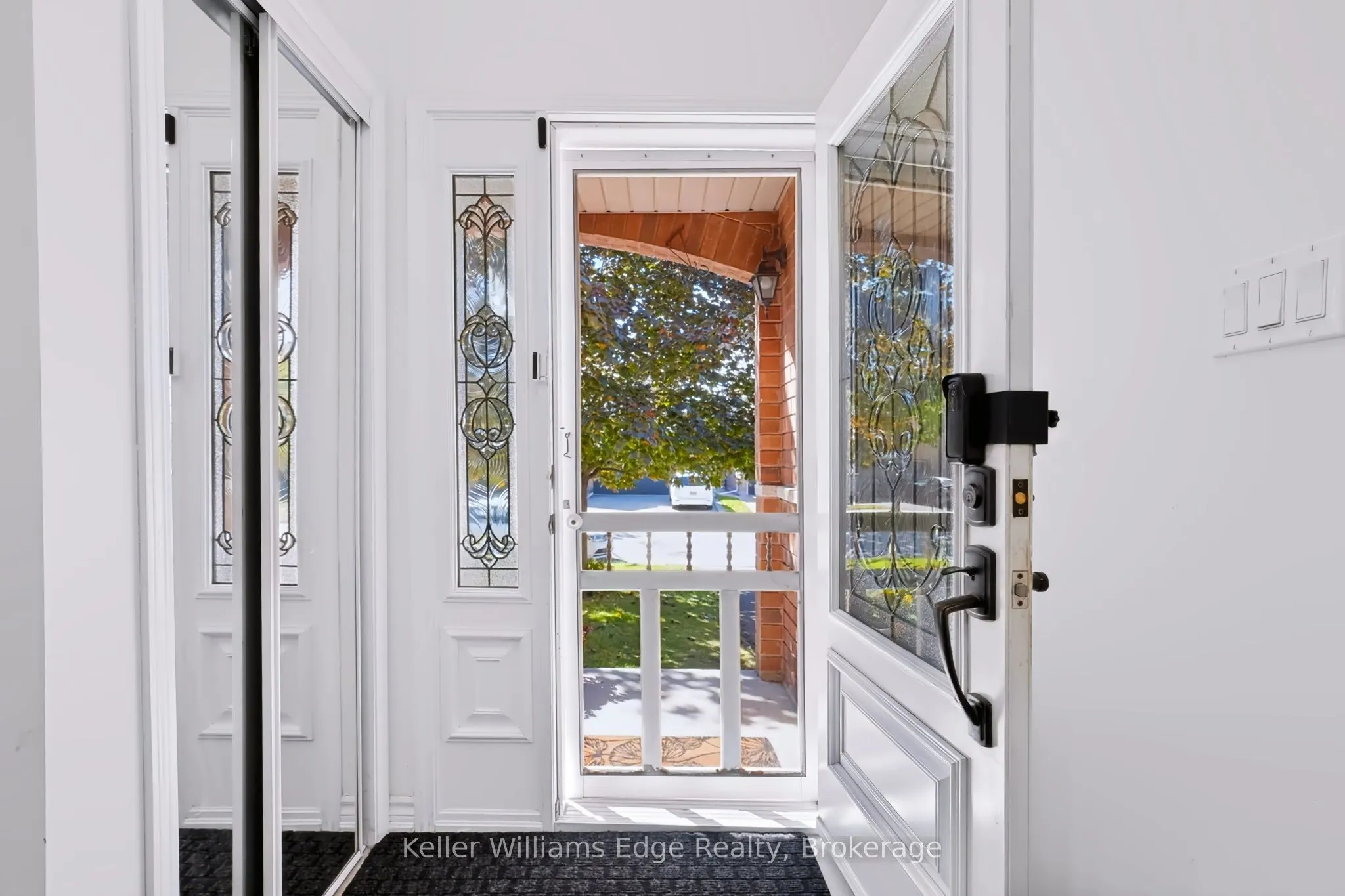 5549 Katy Gate