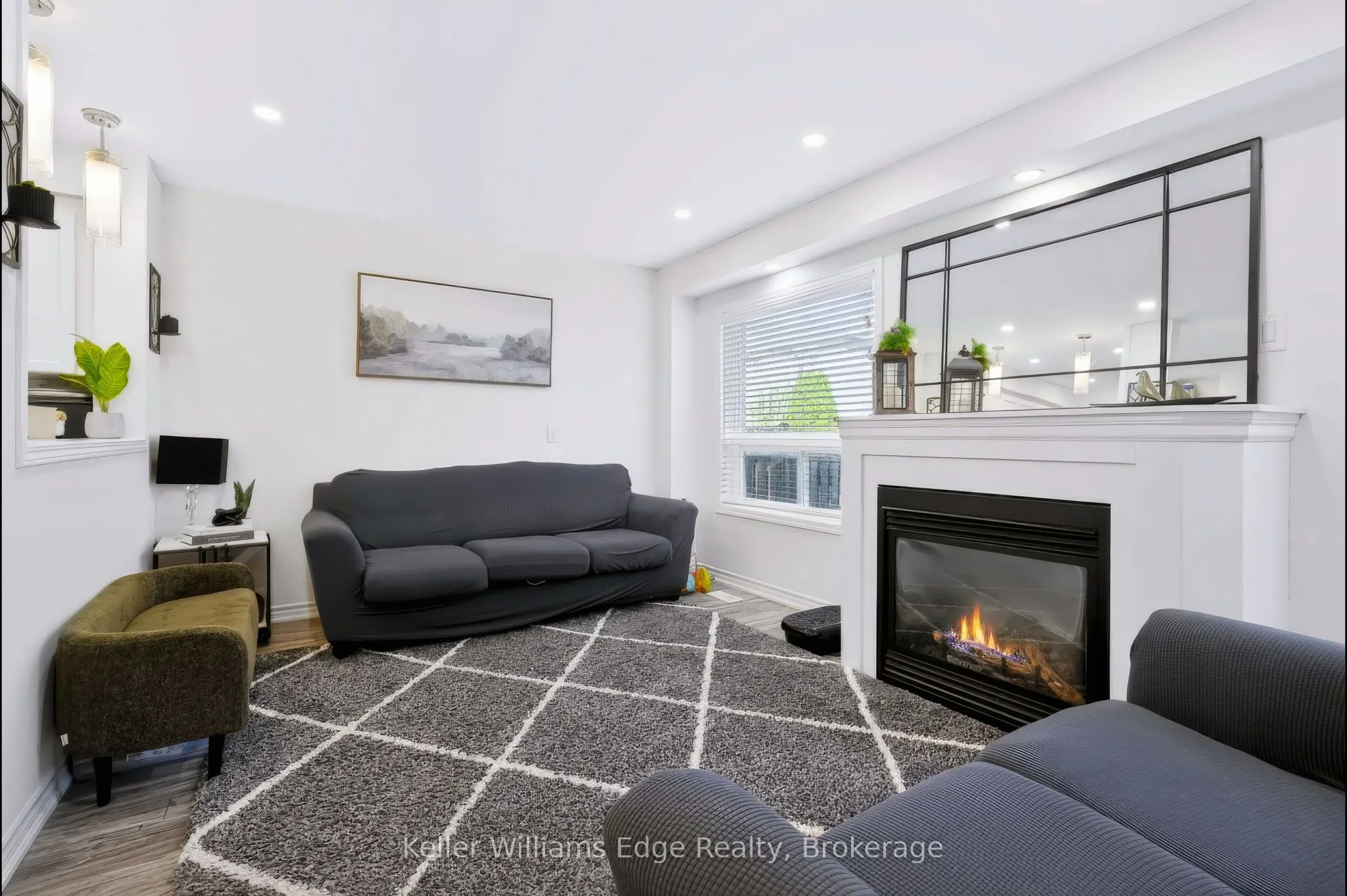 5549 Katy Gate