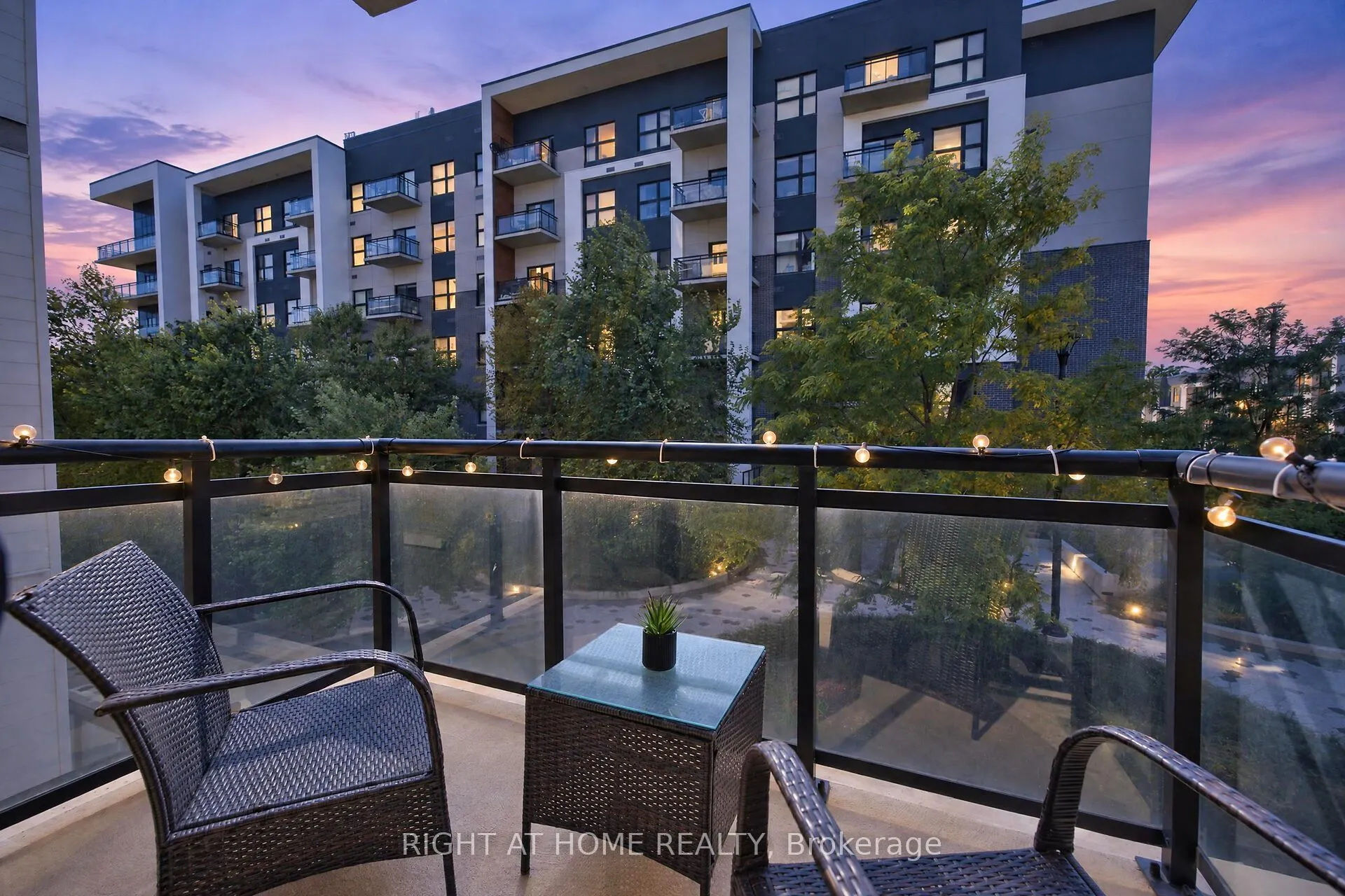 128 Grovewood Common #229