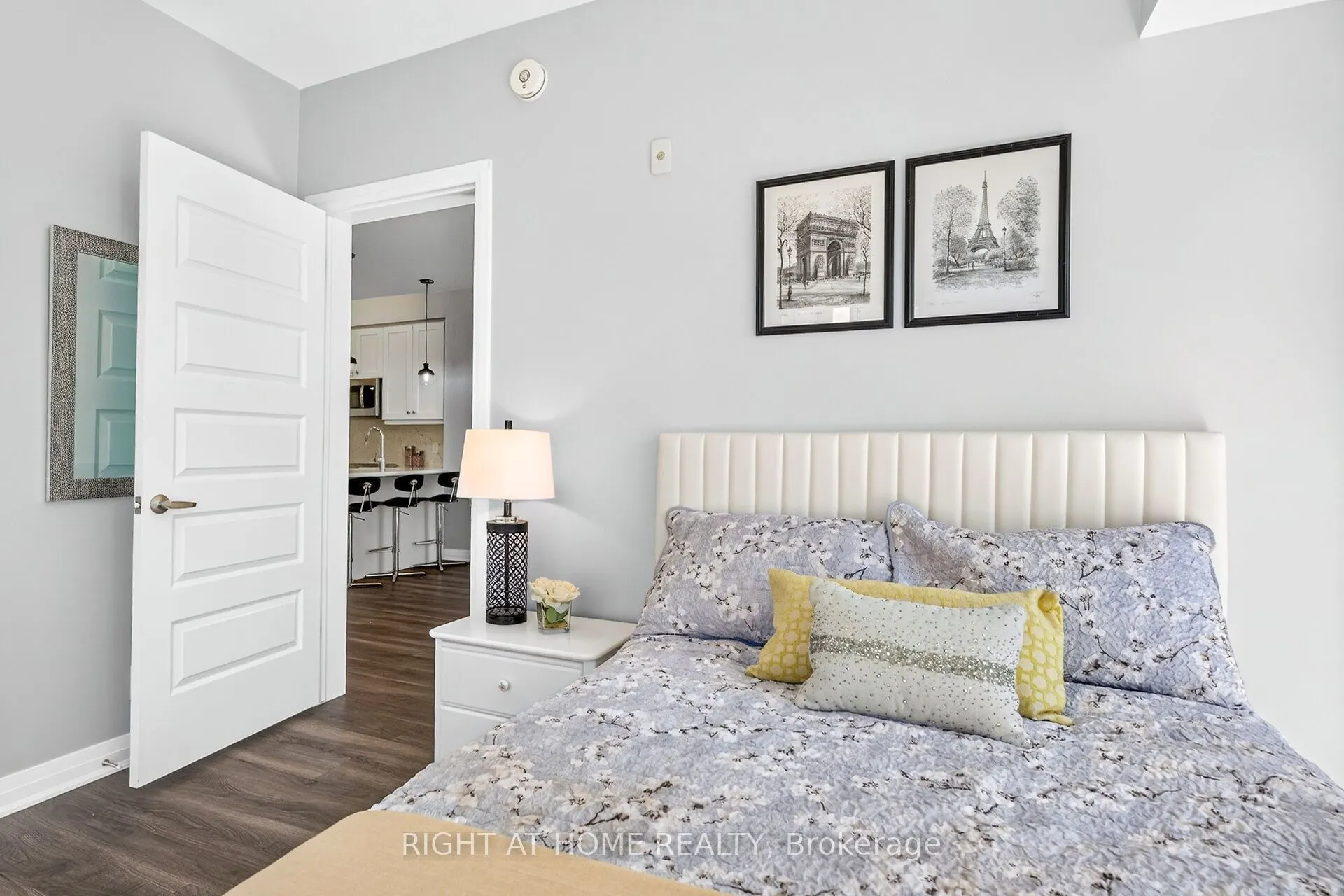 128 Grovewood Common #229