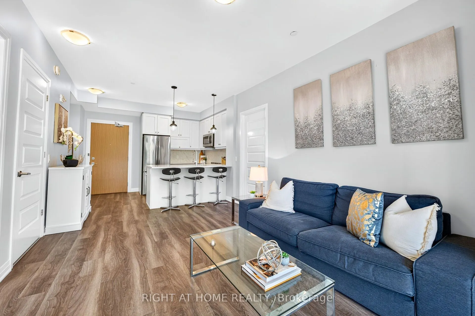 128 Grovewood Common #229
