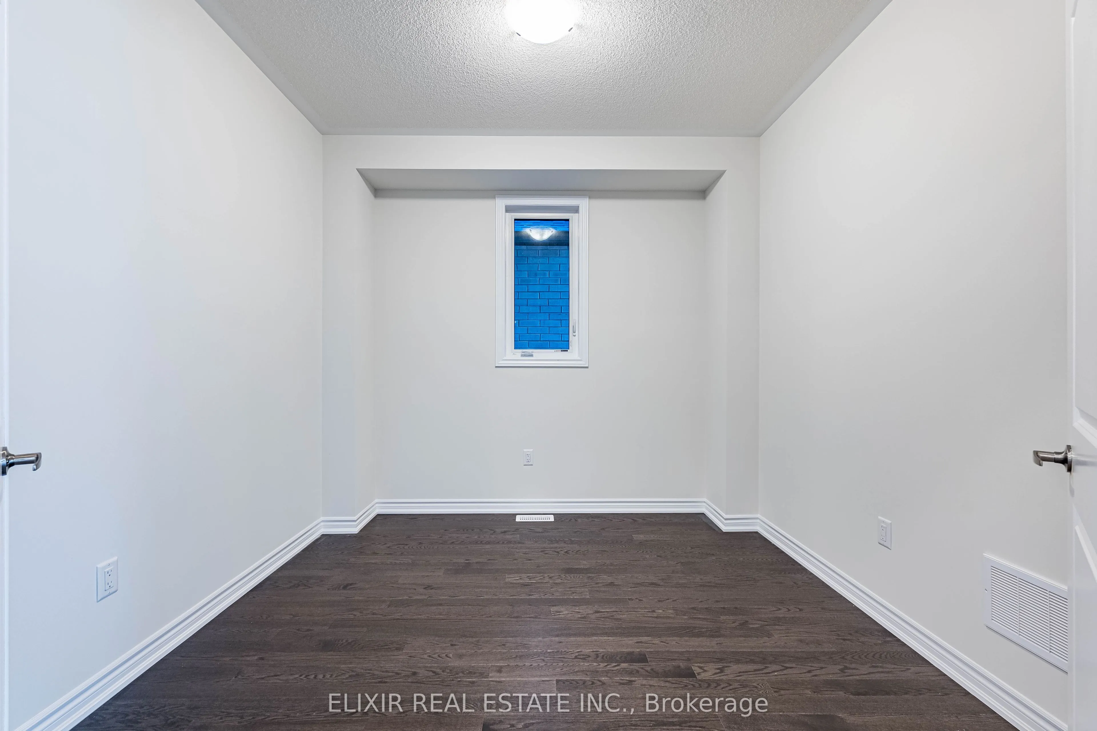 37 Speers Avenue