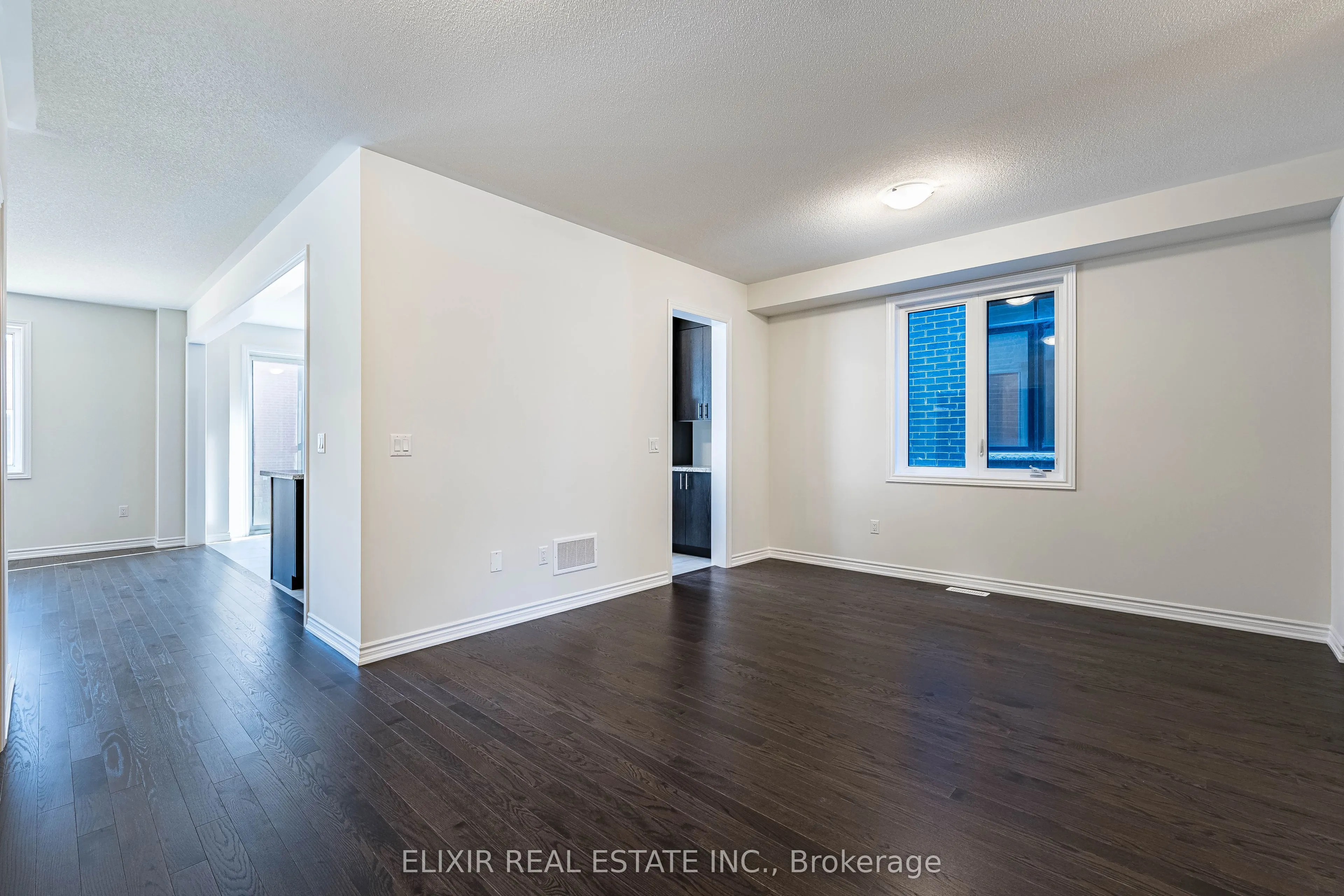 37 Speers Avenue
