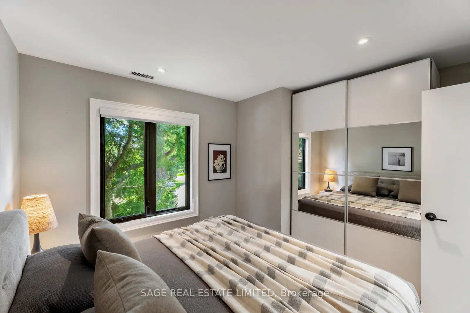 6 Westrose Avenue