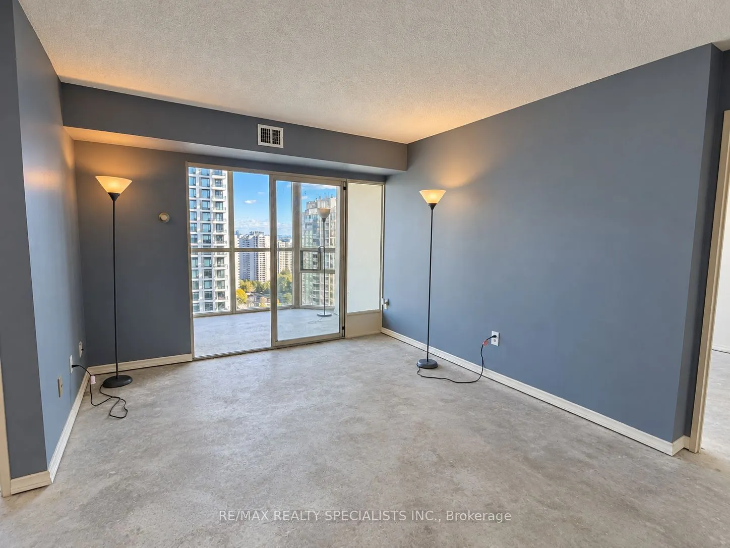 285 Enfield Place #2202