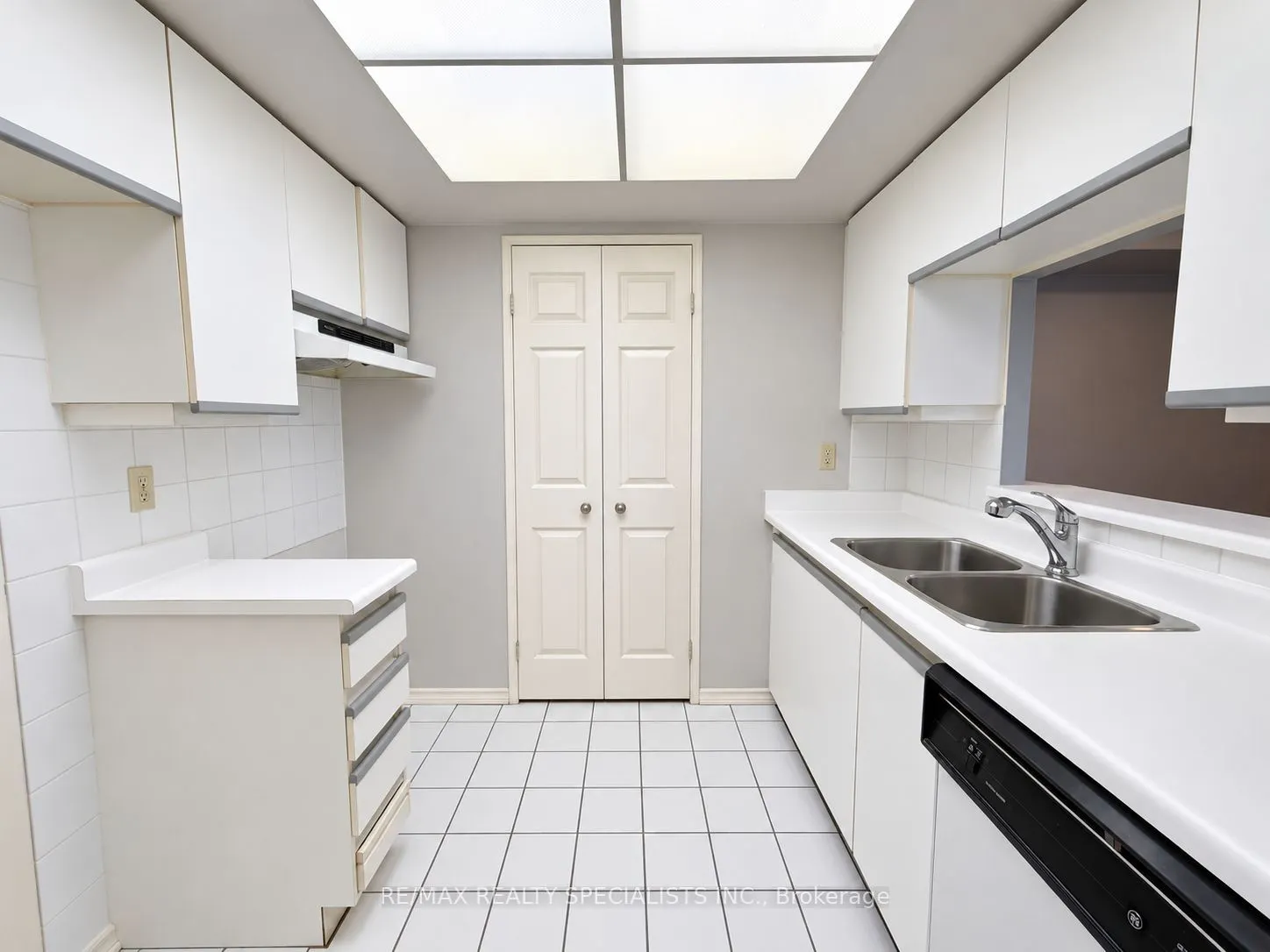 285 Enfield Place #2202