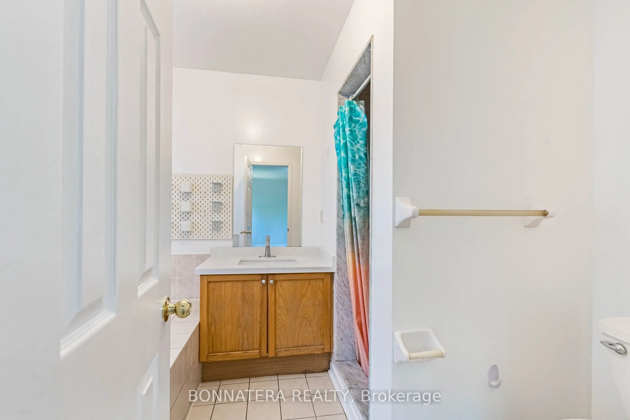4297 Guildwood Way