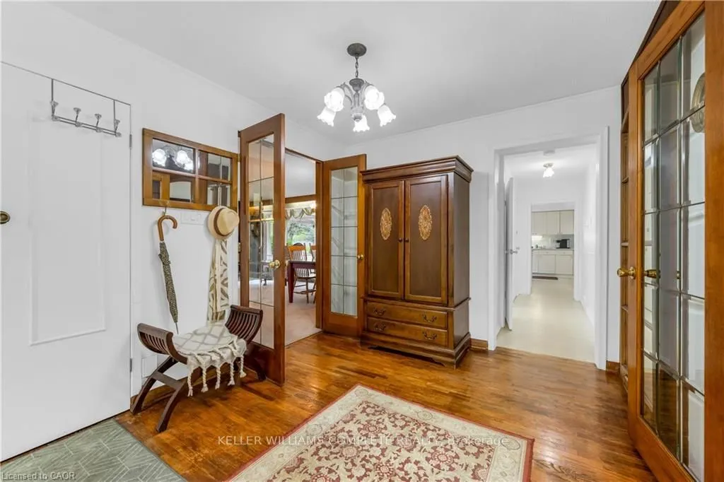 569 CRANE Court