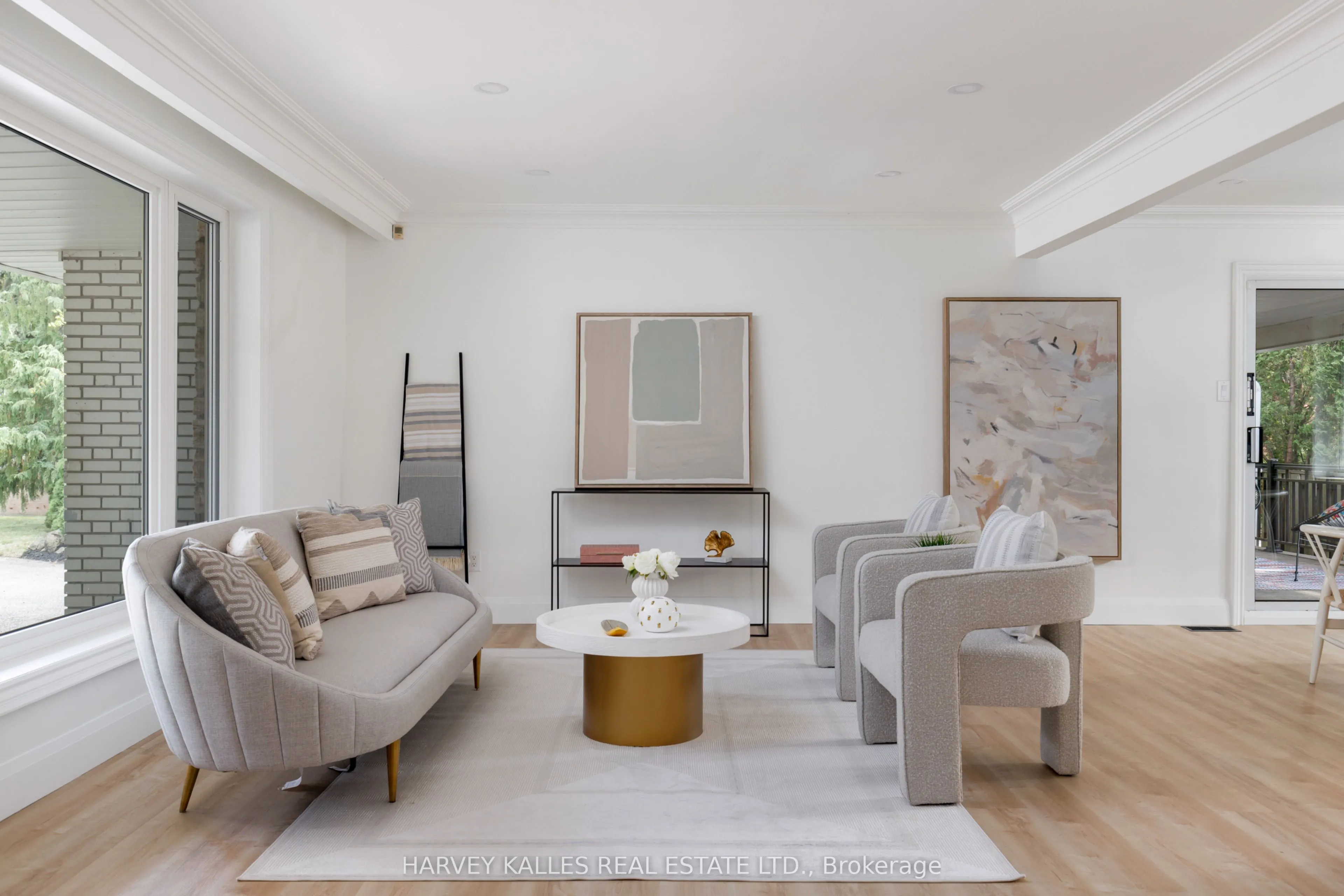 215 Edenbridge Drive