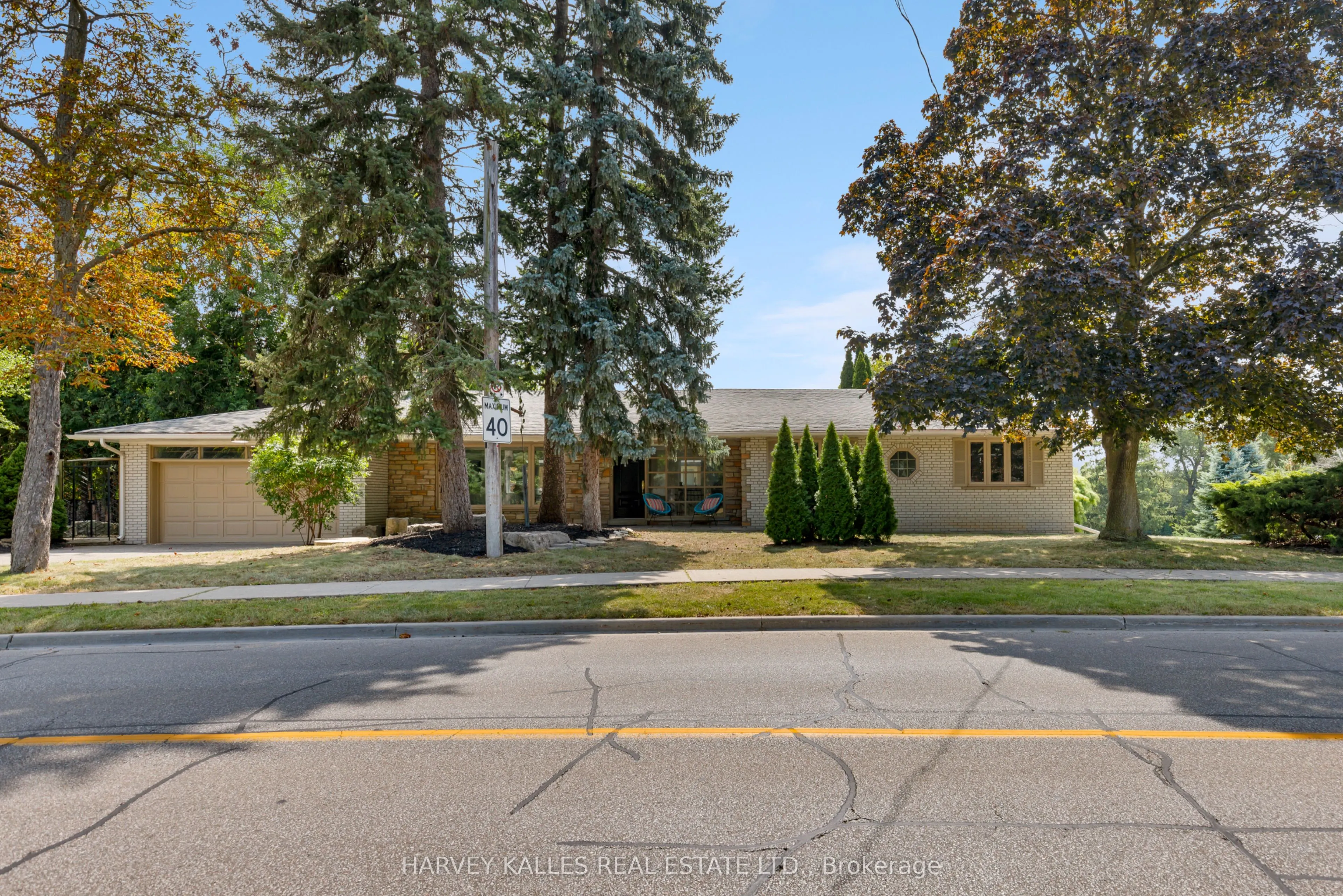 215 Edenbridge Drive