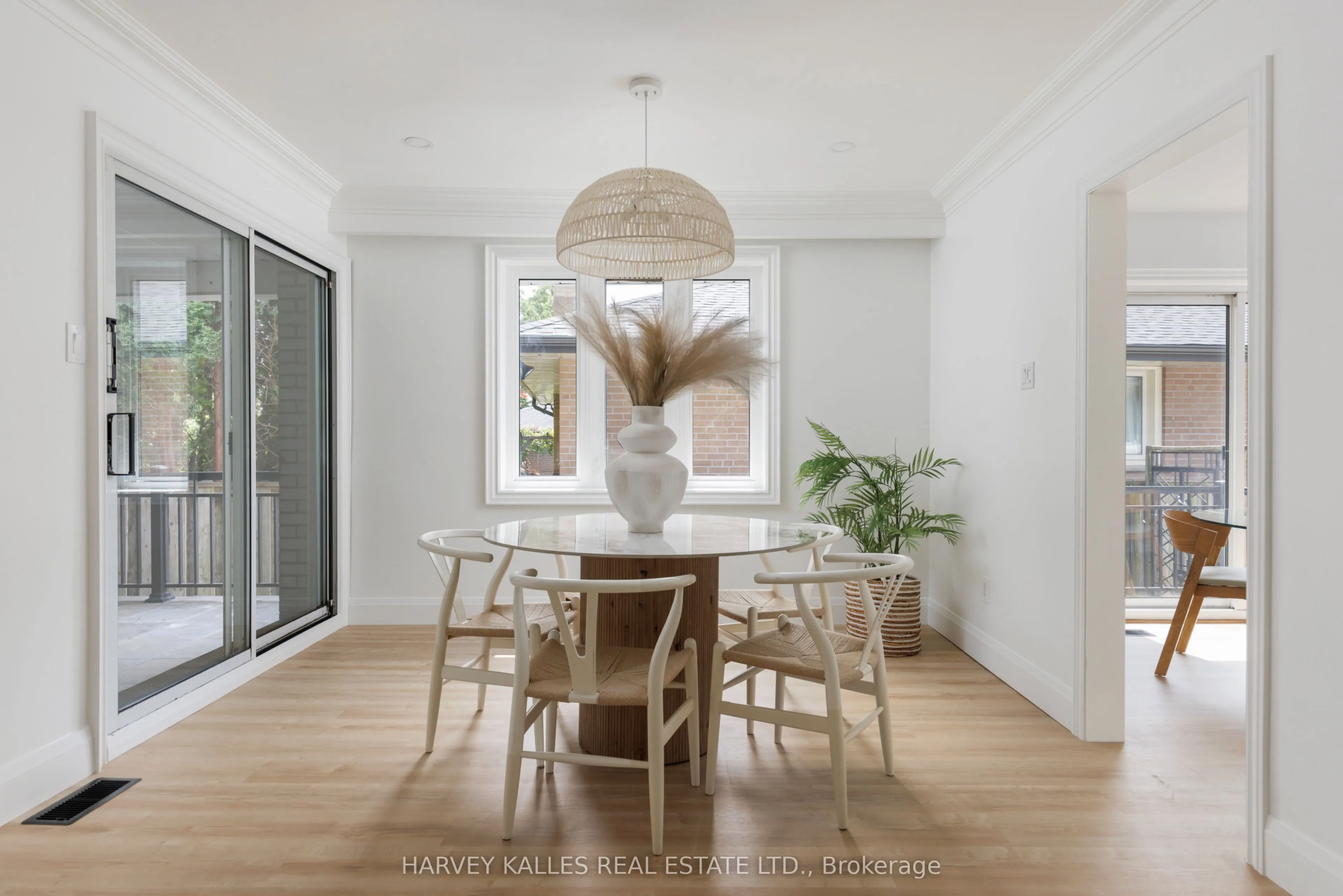 215 Edenbridge Drive