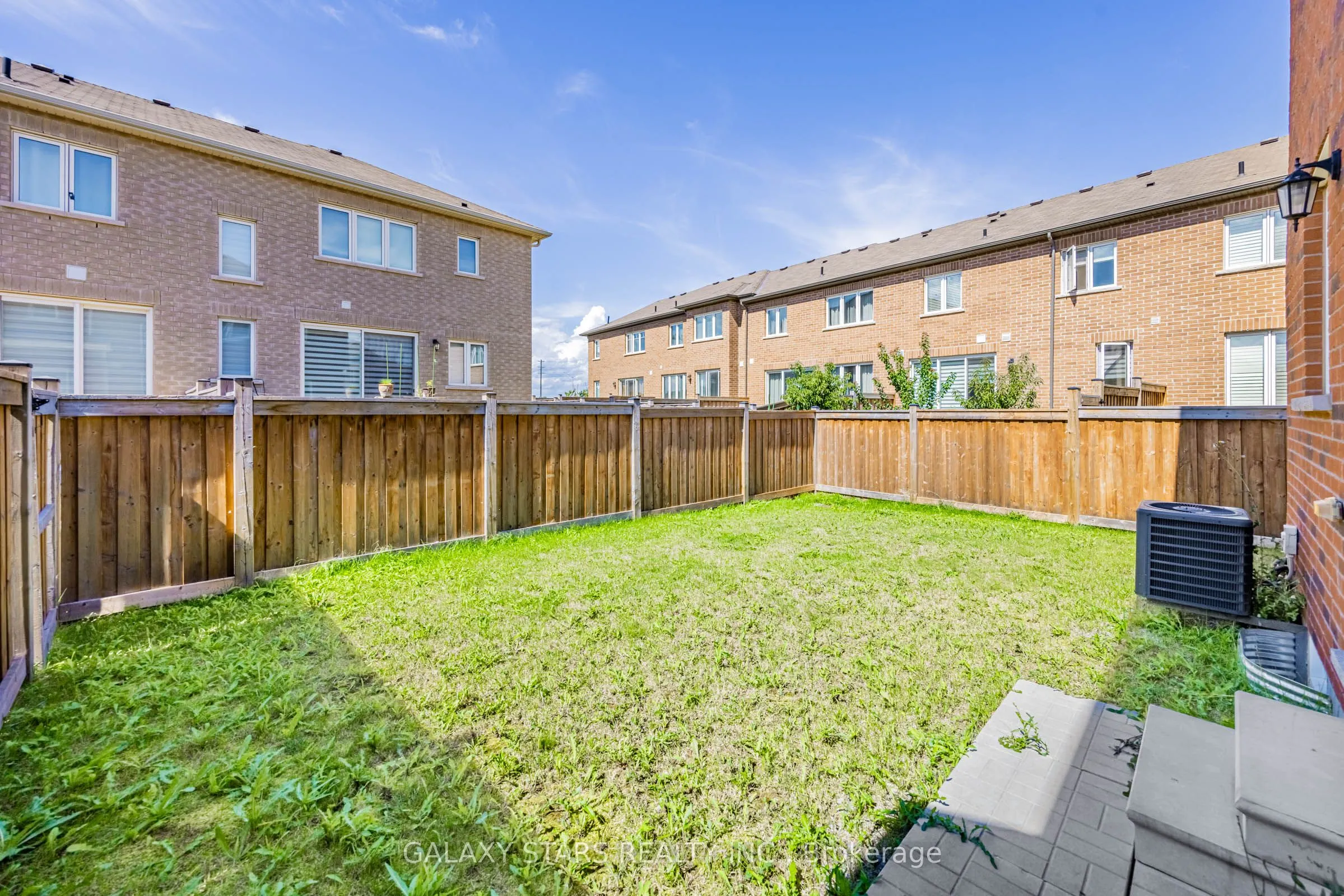 964 Cherry Court
