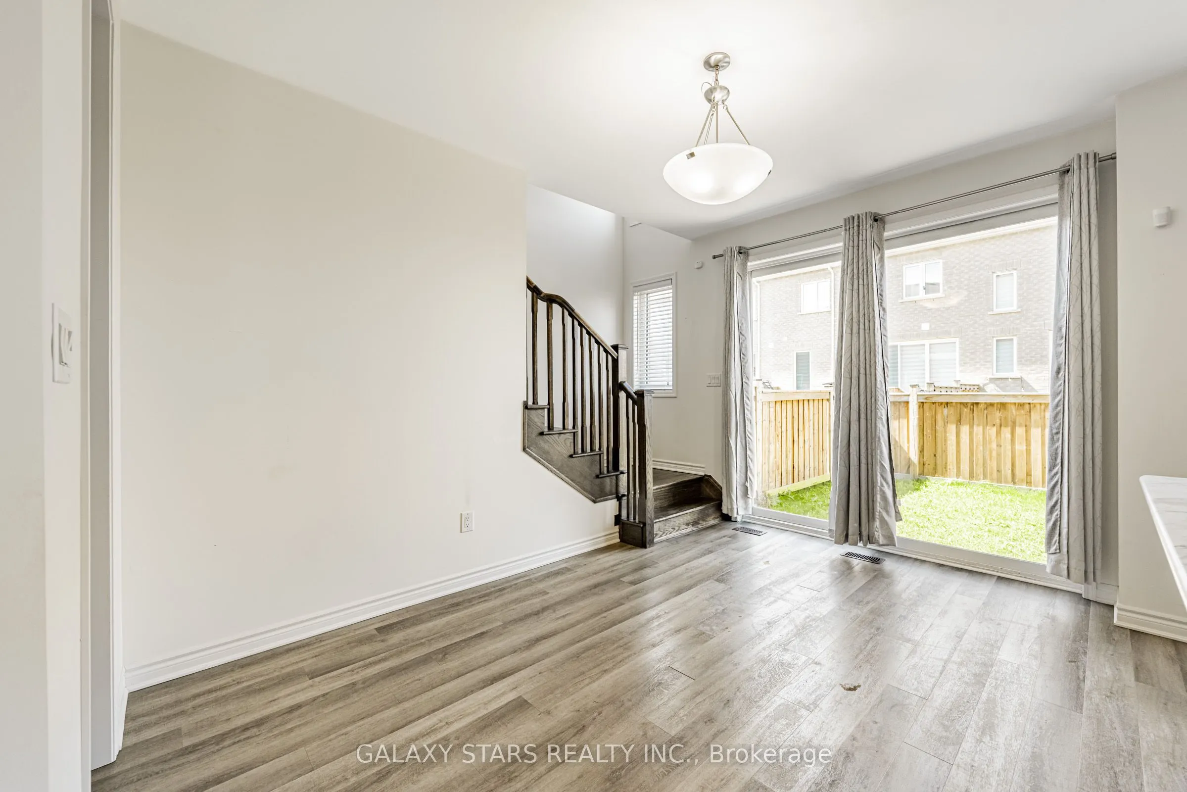 964 Cherry Court