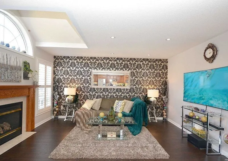 759 Hutchinson Avenue ##Upper