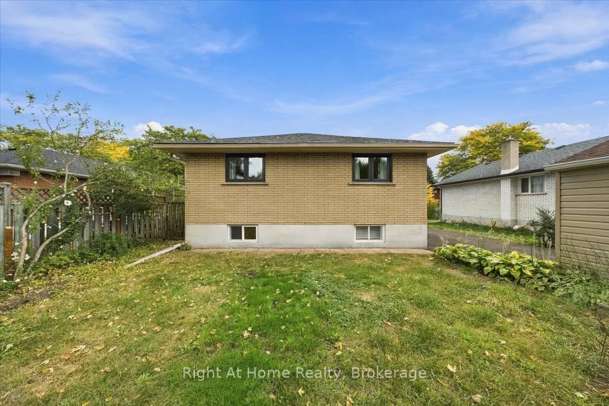 662 Dynes Road