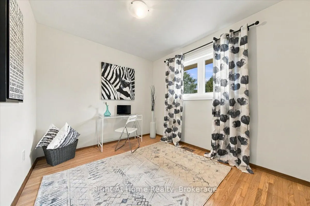 662 Dynes Road